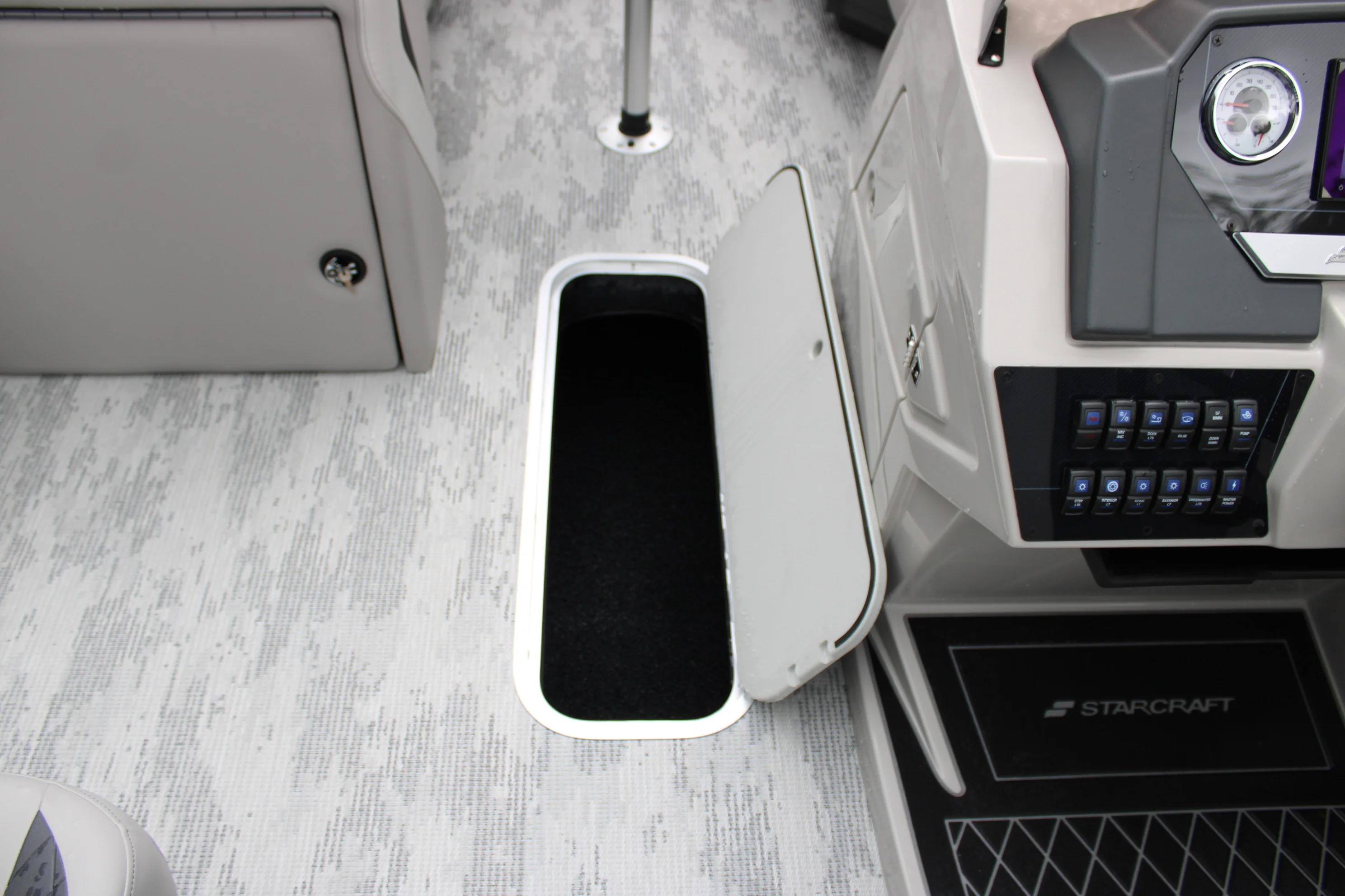 2026 Starcraft SLS 3 Q DH Image Thumbnail #18