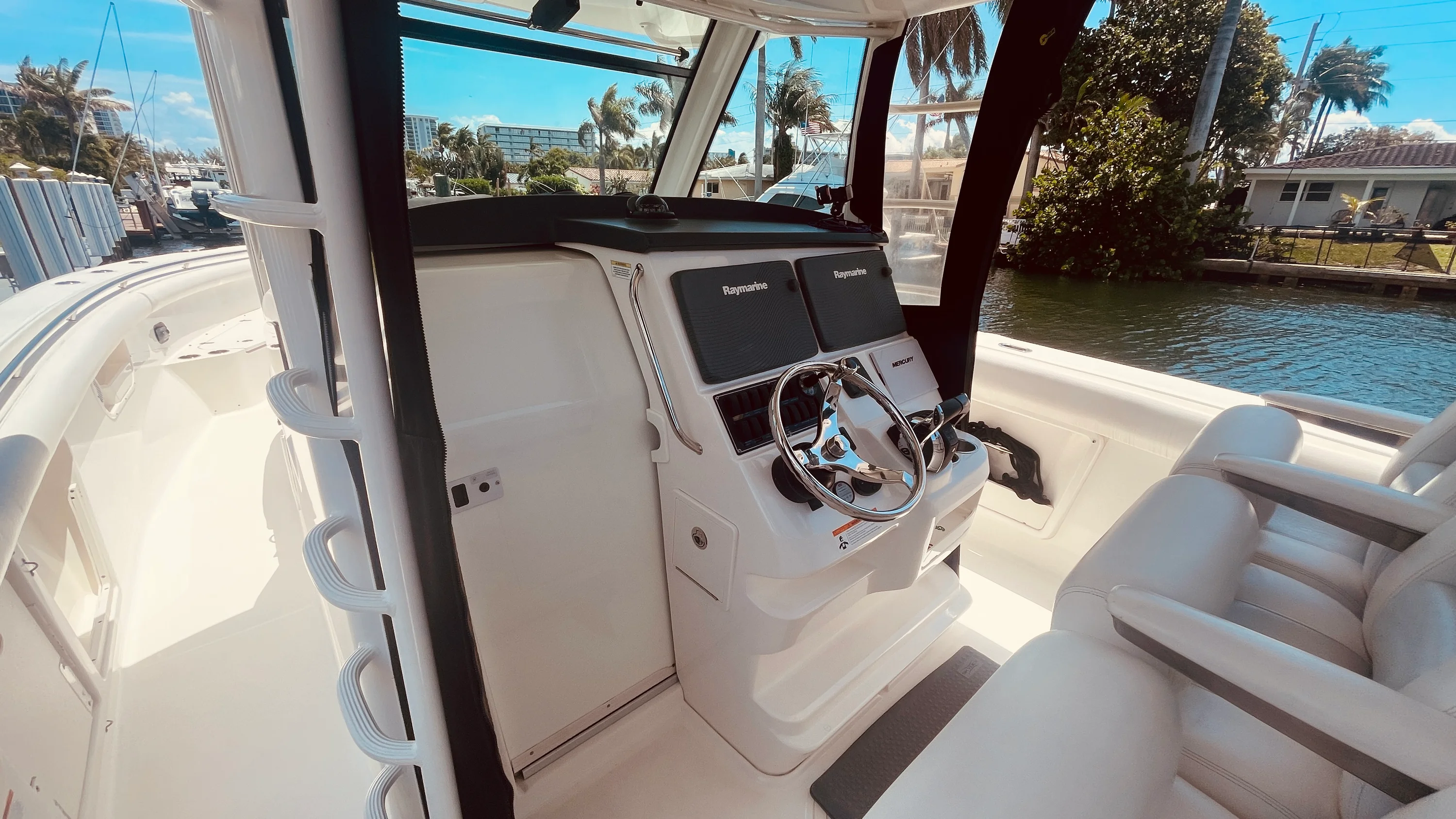 2013 Boston Whaler 370 OUTRAGE Image Thumbnail #19