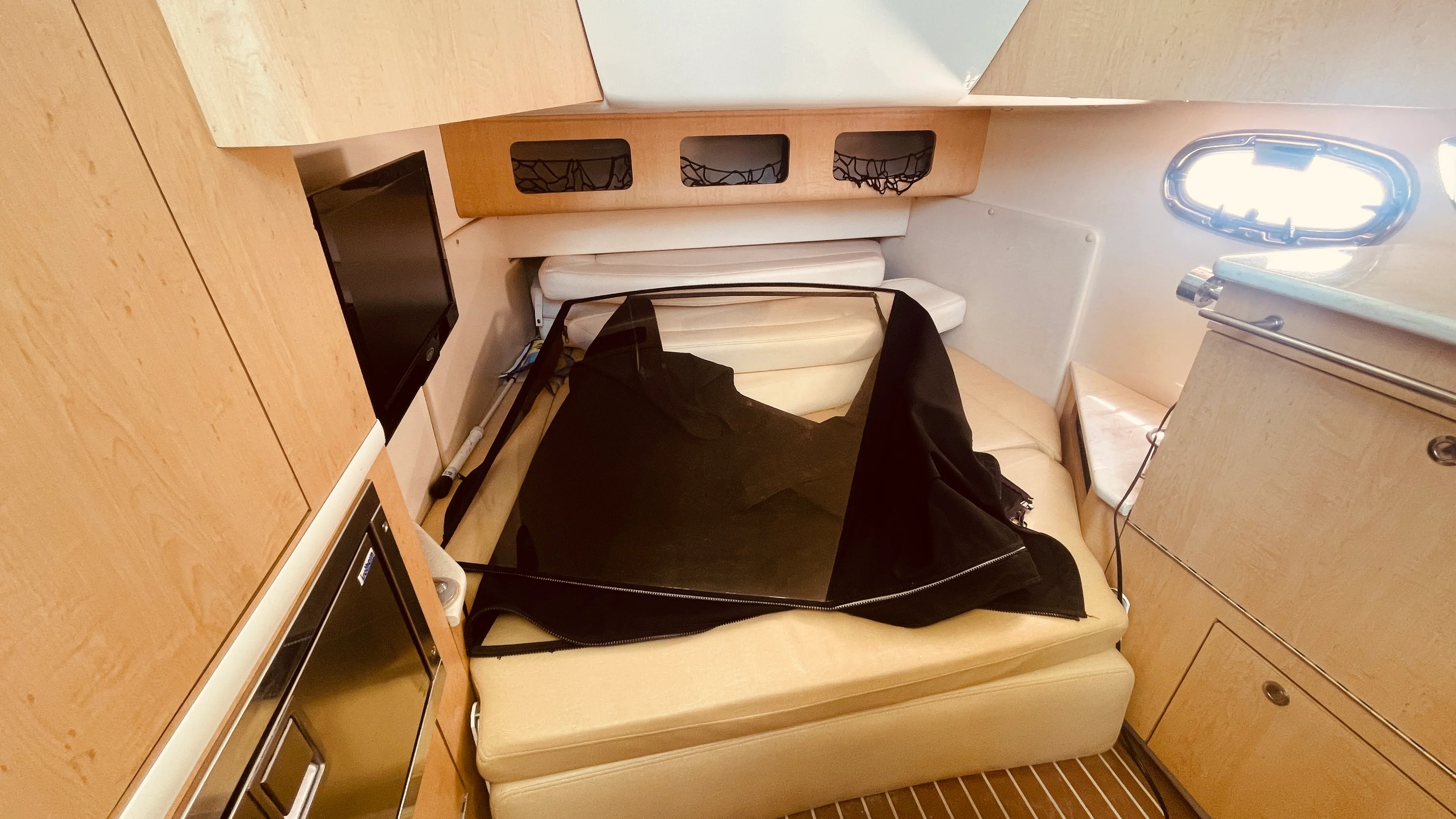 2013 Boston Whaler 370 OUTRAGE Image Thumbnail #36