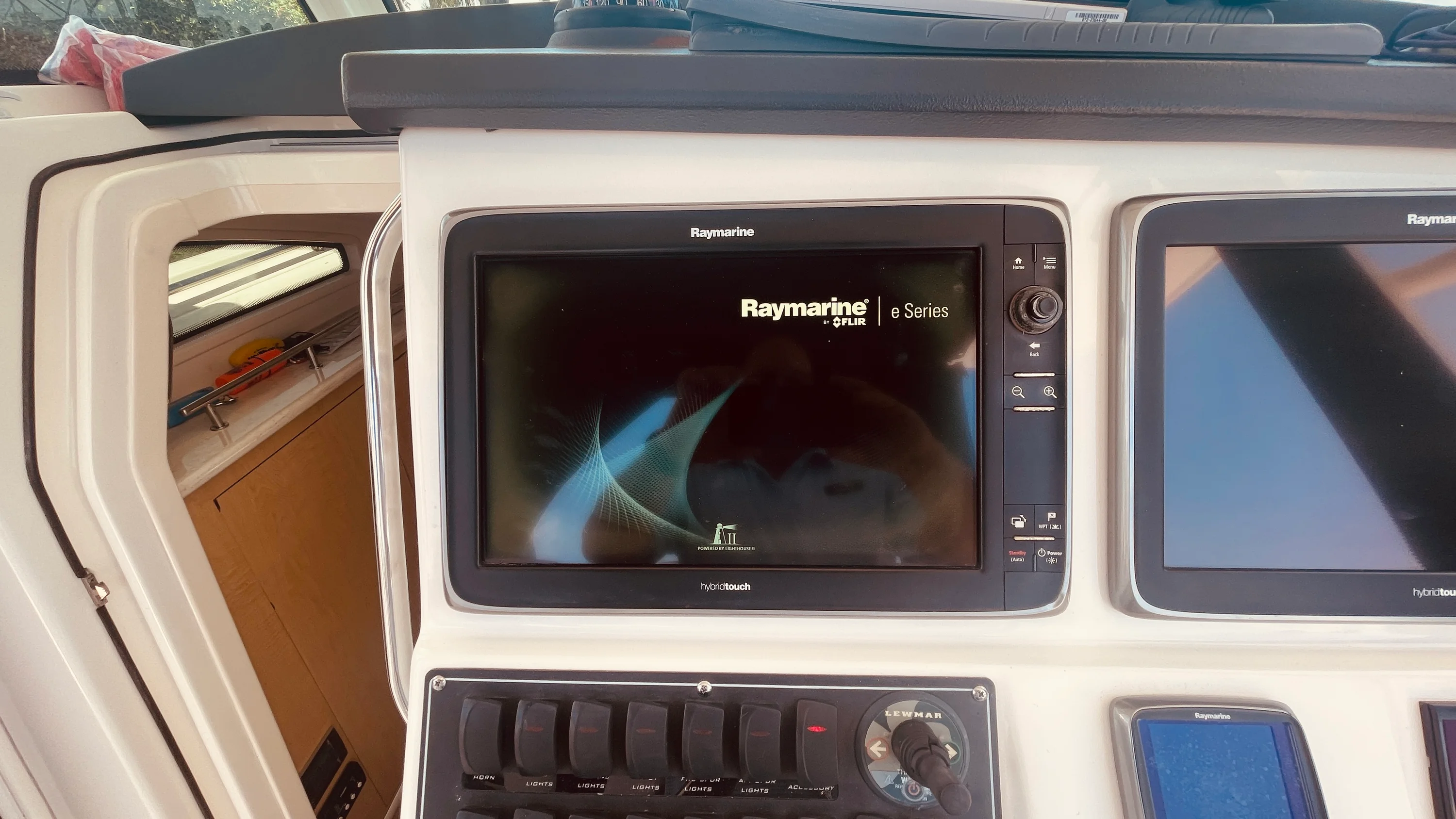 2013 Boston Whaler 370 OUTRAGE Image Thumbnail #25