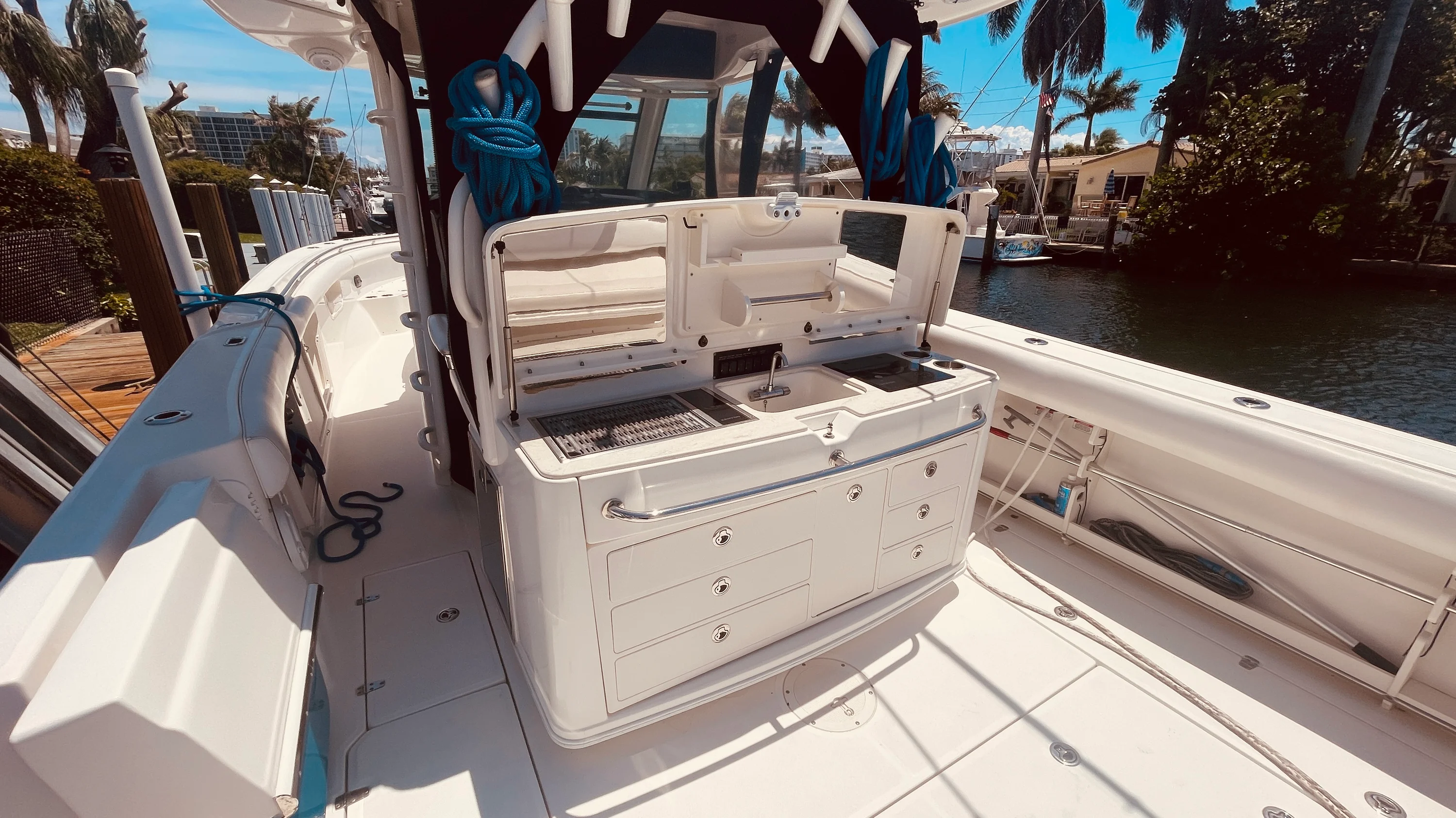 2013 Boston Whaler 370 OUTRAGE Image Thumbnail #13