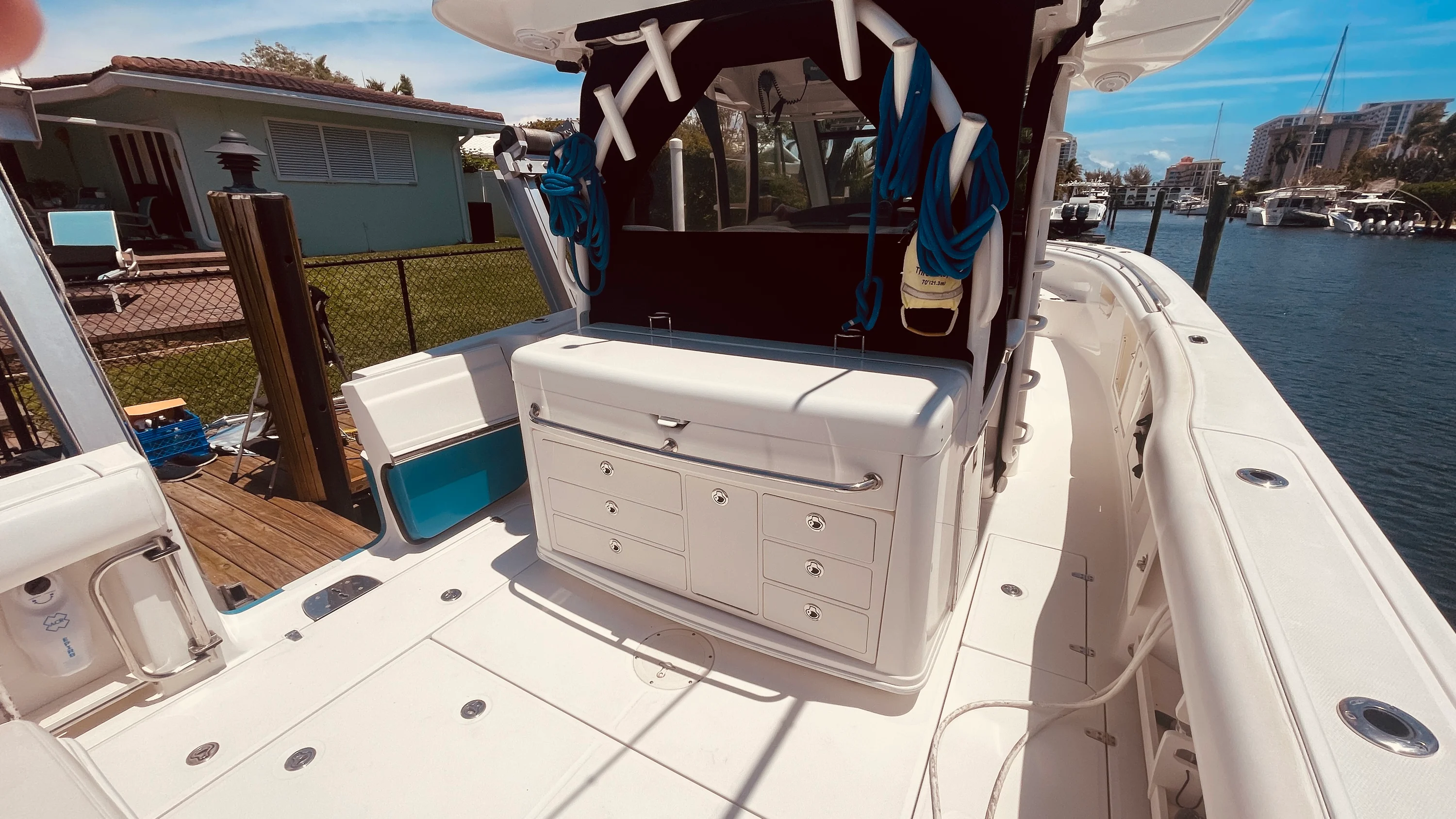 2013 Boston Whaler 370 OUTRAGE Image Thumbnail #11