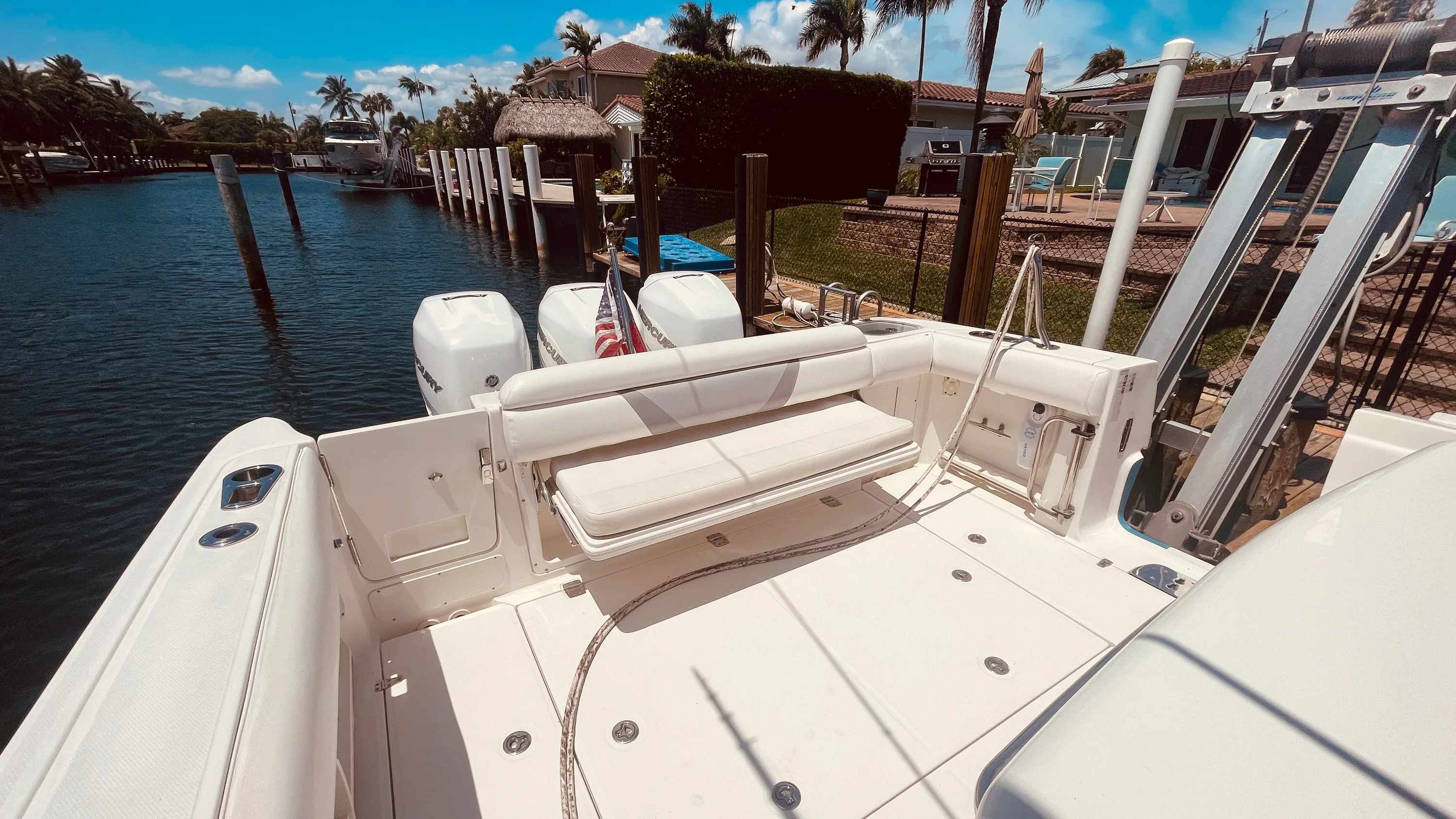 2013 Boston Whaler 370 OUTRAGE Image Thumbnail #17