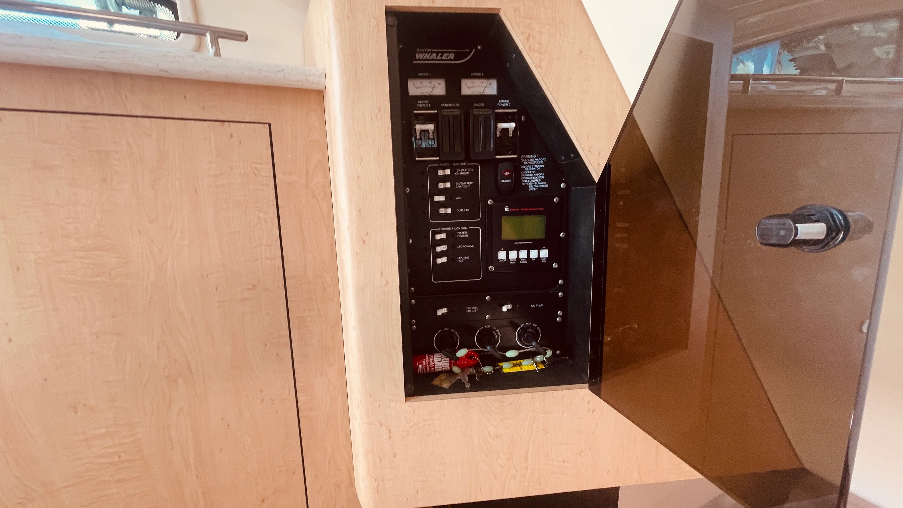 2013 Boston Whaler 370 OUTRAGE Image Thumbnail #35