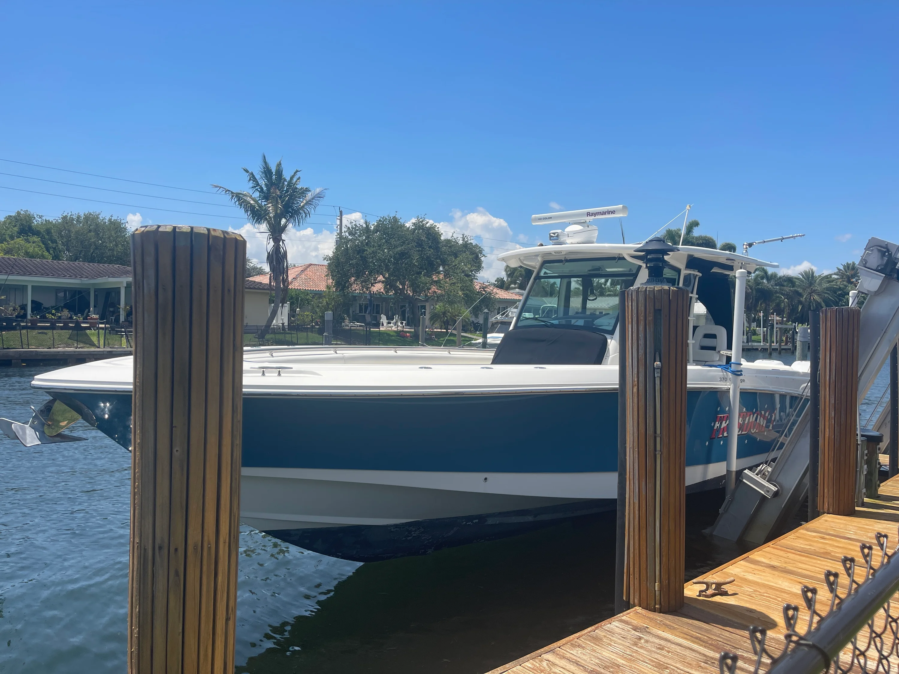 2013 Boston Whaler 370 OUTRAGE Image Thumbnail #3