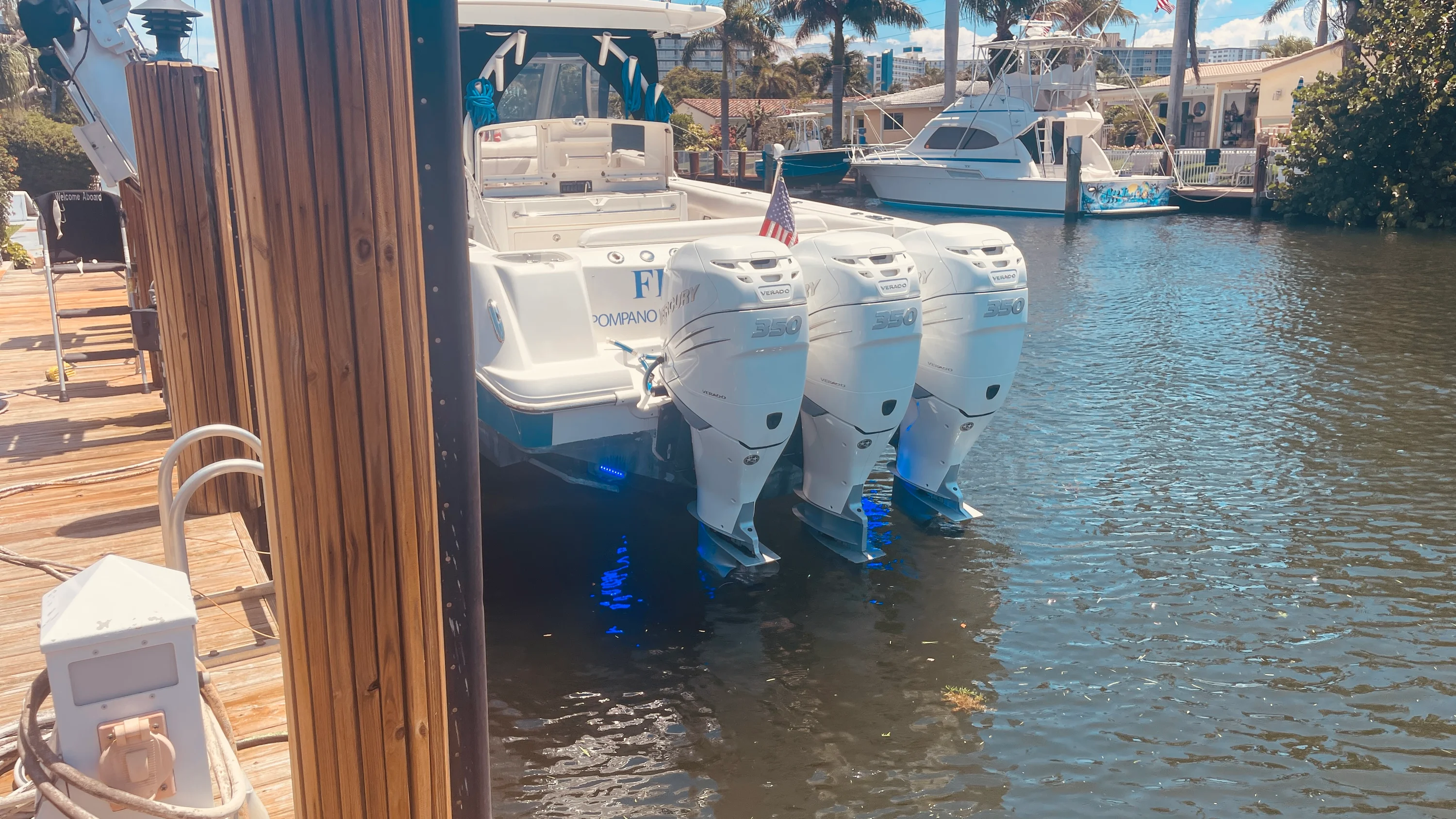 2013 Boston Whaler 370 OUTRAGE Image Thumbnail #5