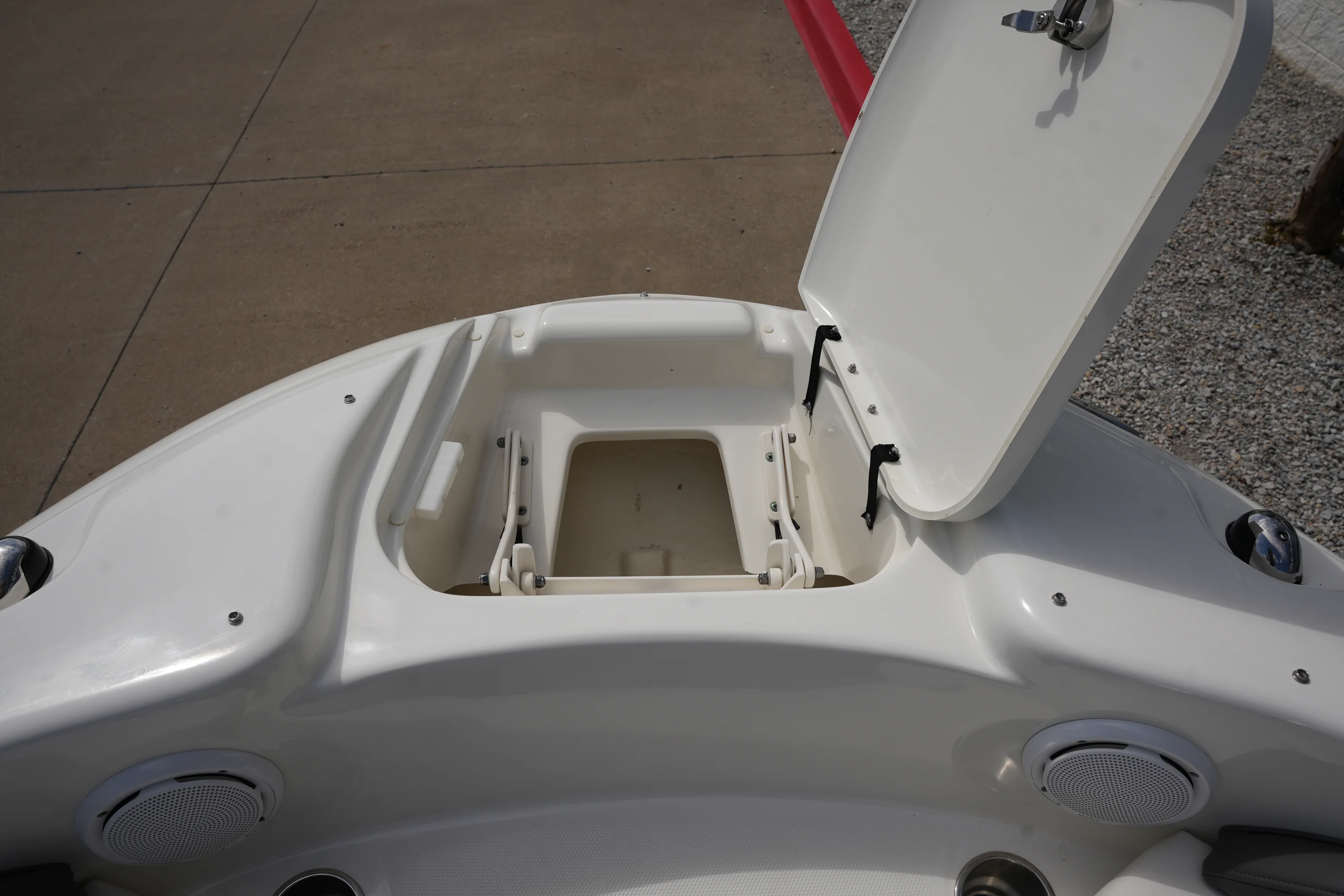 2011 Sea Ray 200 Sundeck Image Thumbnail #33