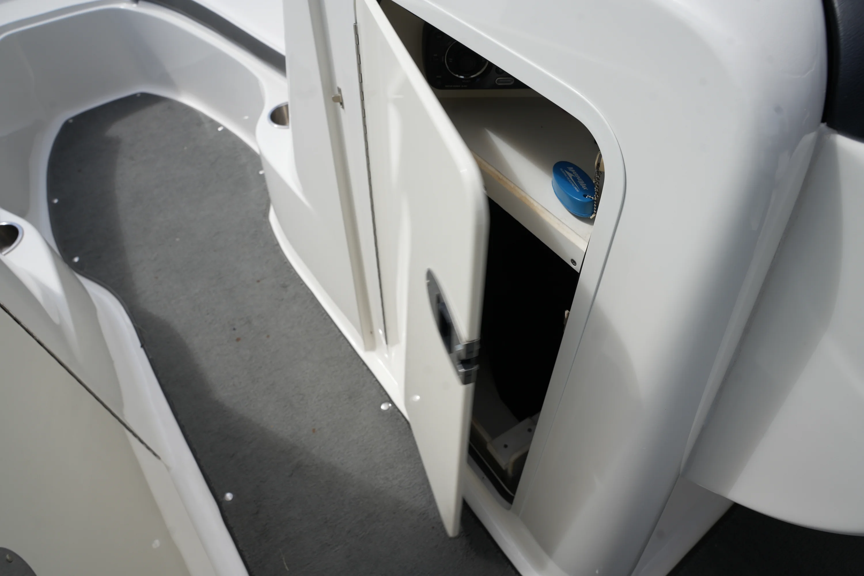 2011 Sea Ray 200 Sundeck Image Thumbnail #27