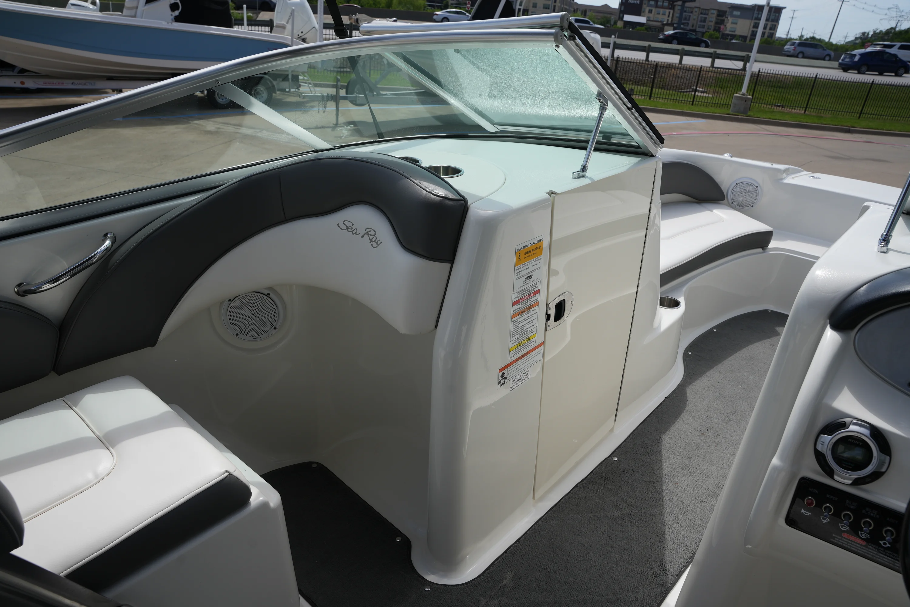 2011 Sea Ray 200 Sundeck Image Thumbnail #24