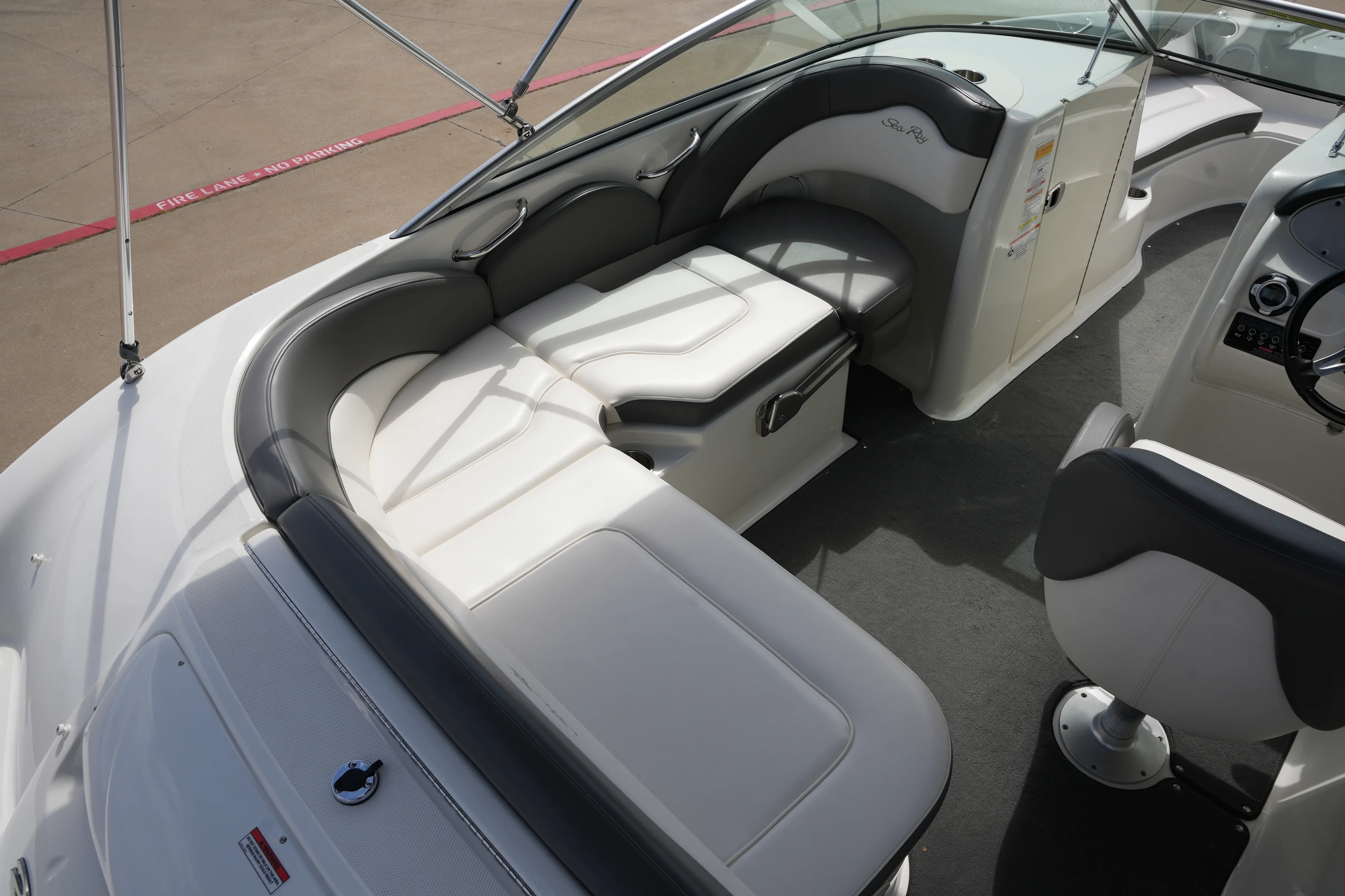 2011 Sea Ray 200 Sundeck Image Thumbnail #11