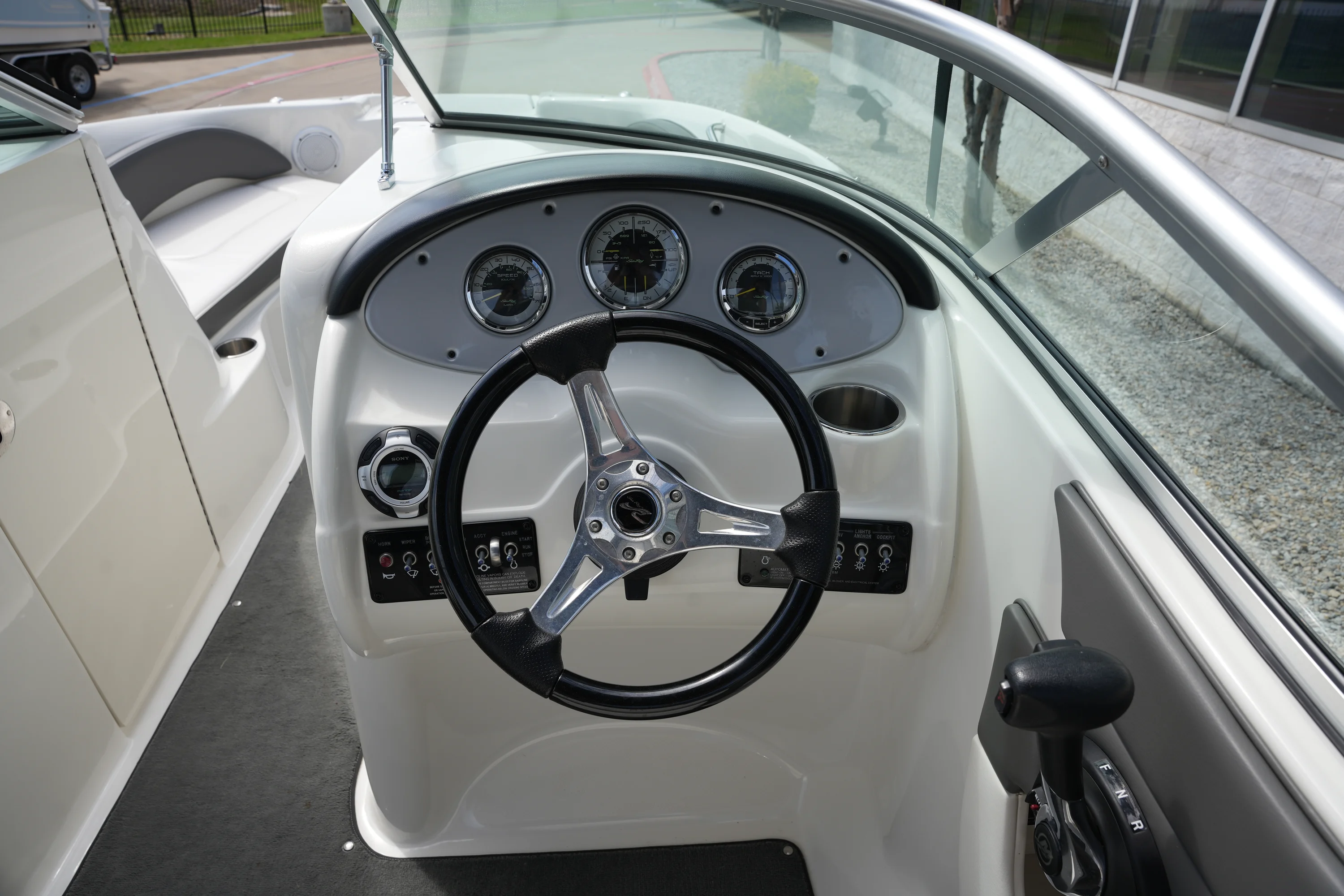 2011 Sea Ray 200 Sundeck Image Thumbnail #19