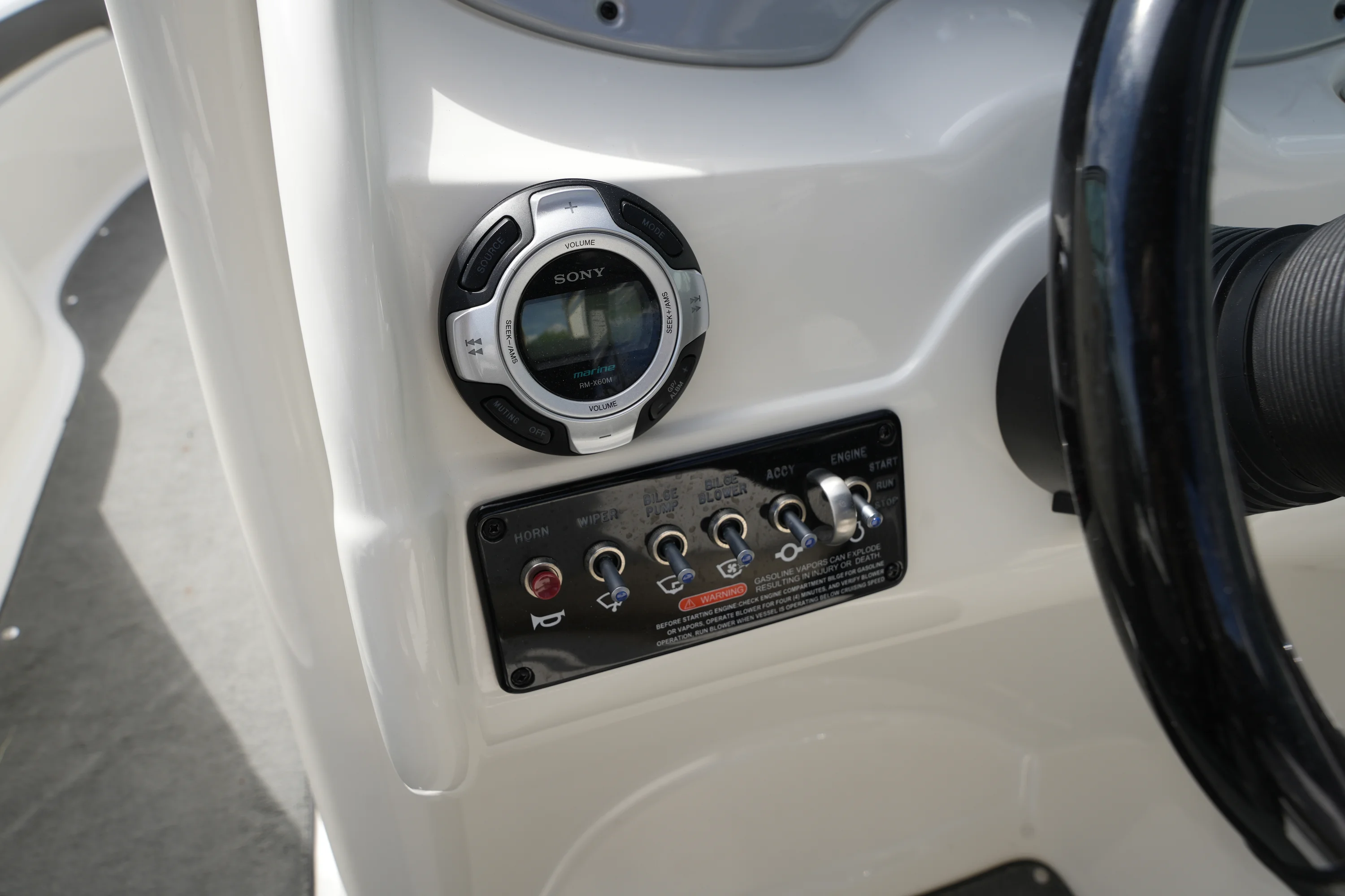 2011 Sea Ray 200 Sundeck Image Thumbnail #21
