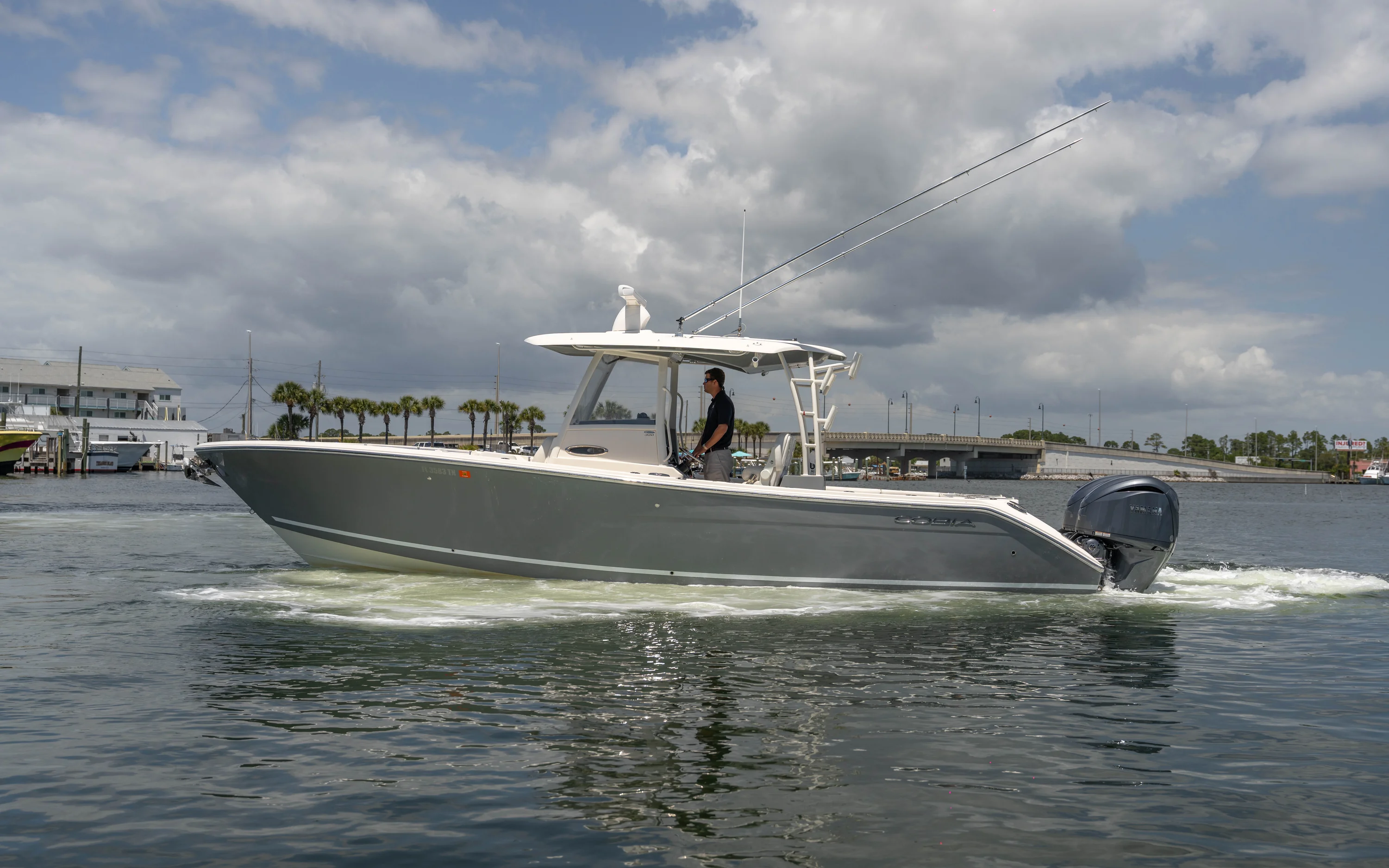 2023 Cobia 32CC Image Thumbnail #0