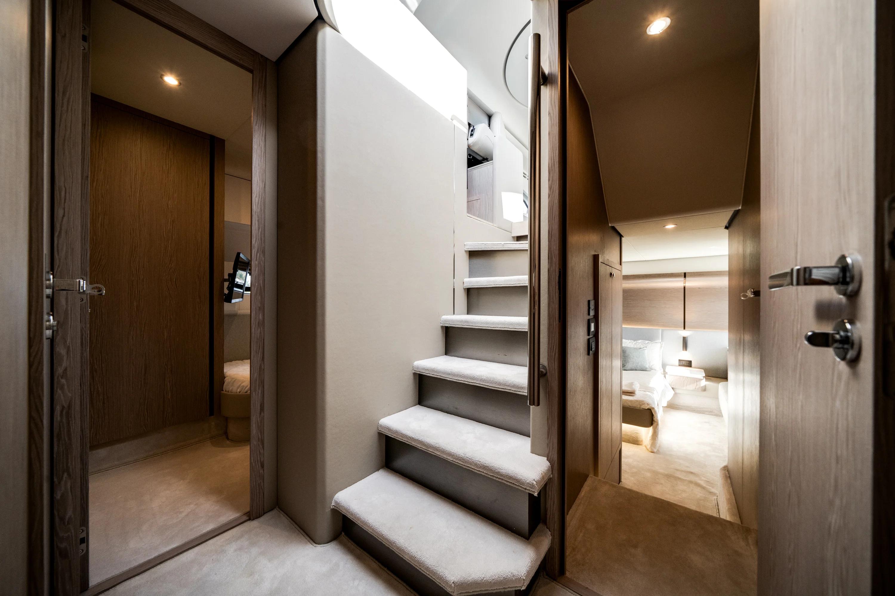 2024 Azimut 53 FLY Image Thumbnail #31