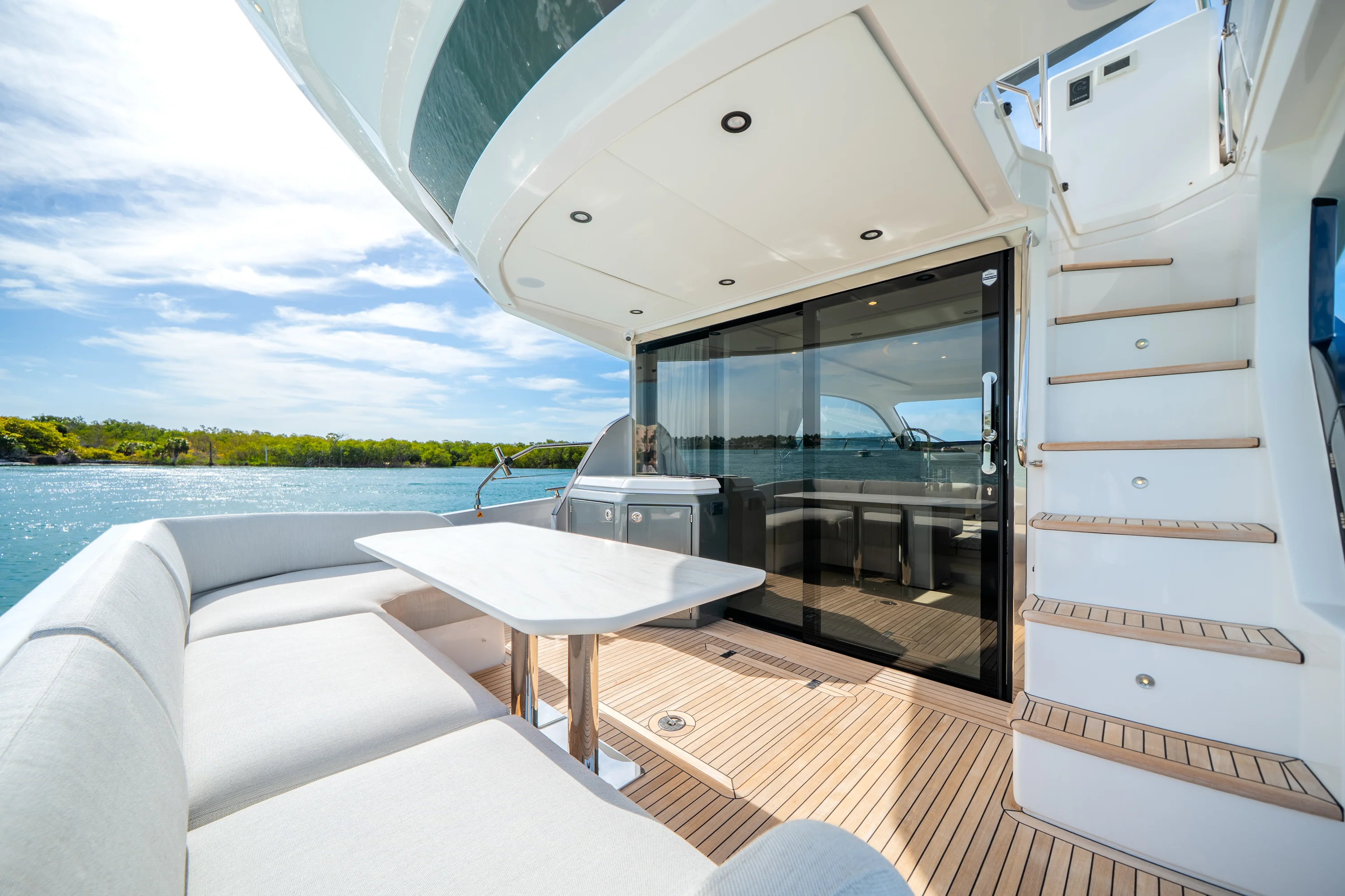 2024 Azimut 53 FLY Image Thumbnail #6