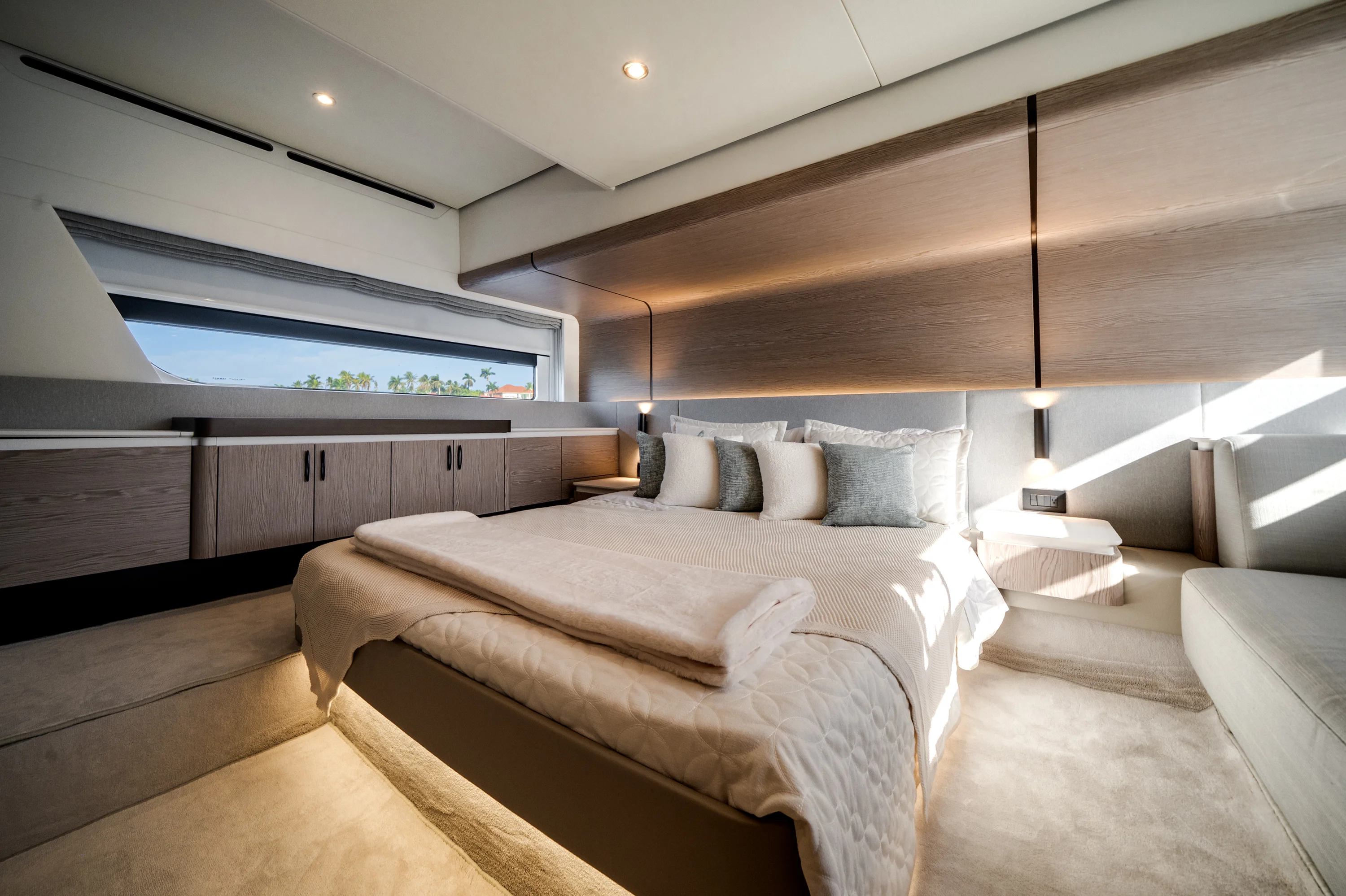 2024 Azimut 53 FLY Image Thumbnail #33