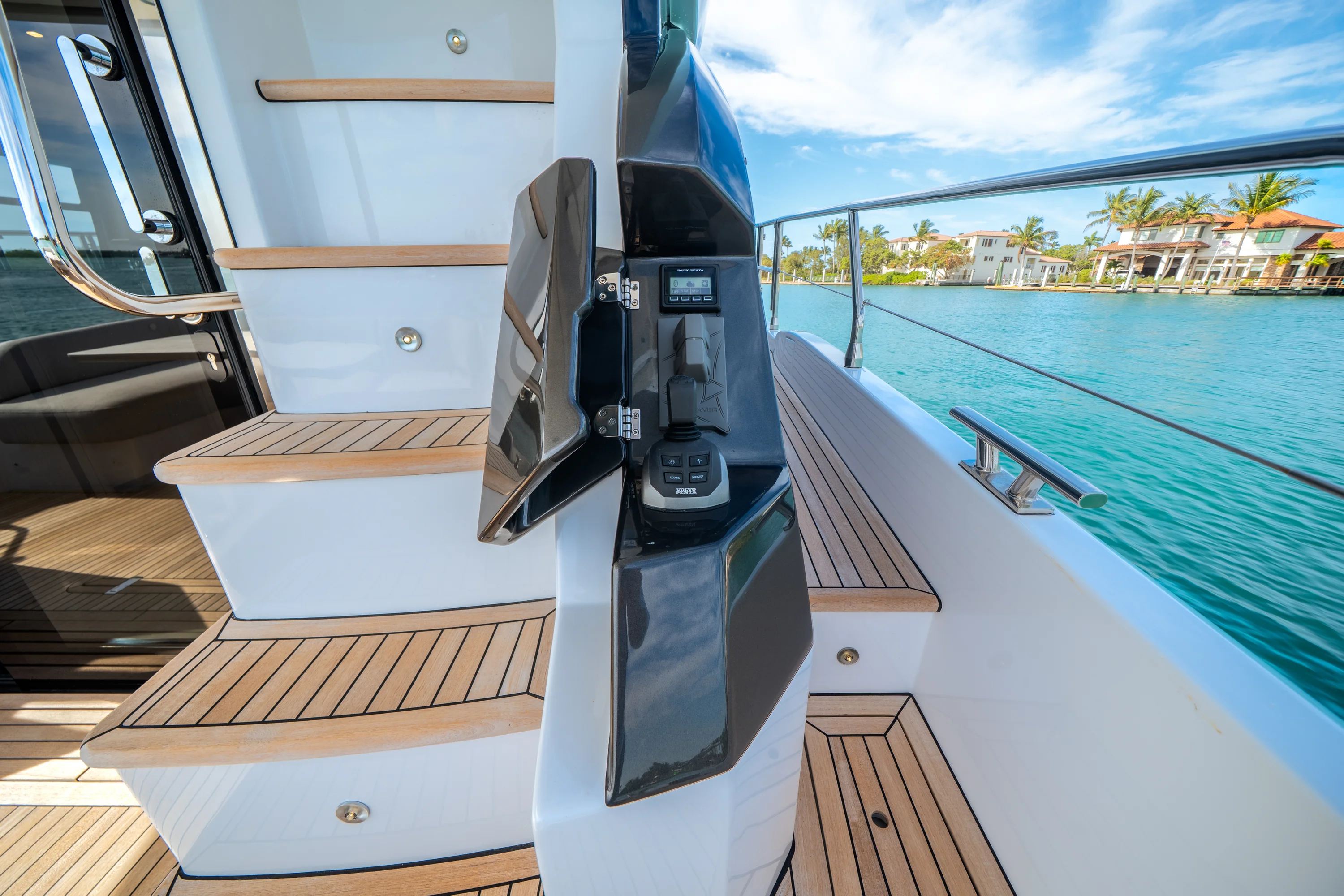 2024 Azimut 53 FLY Image Thumbnail #11