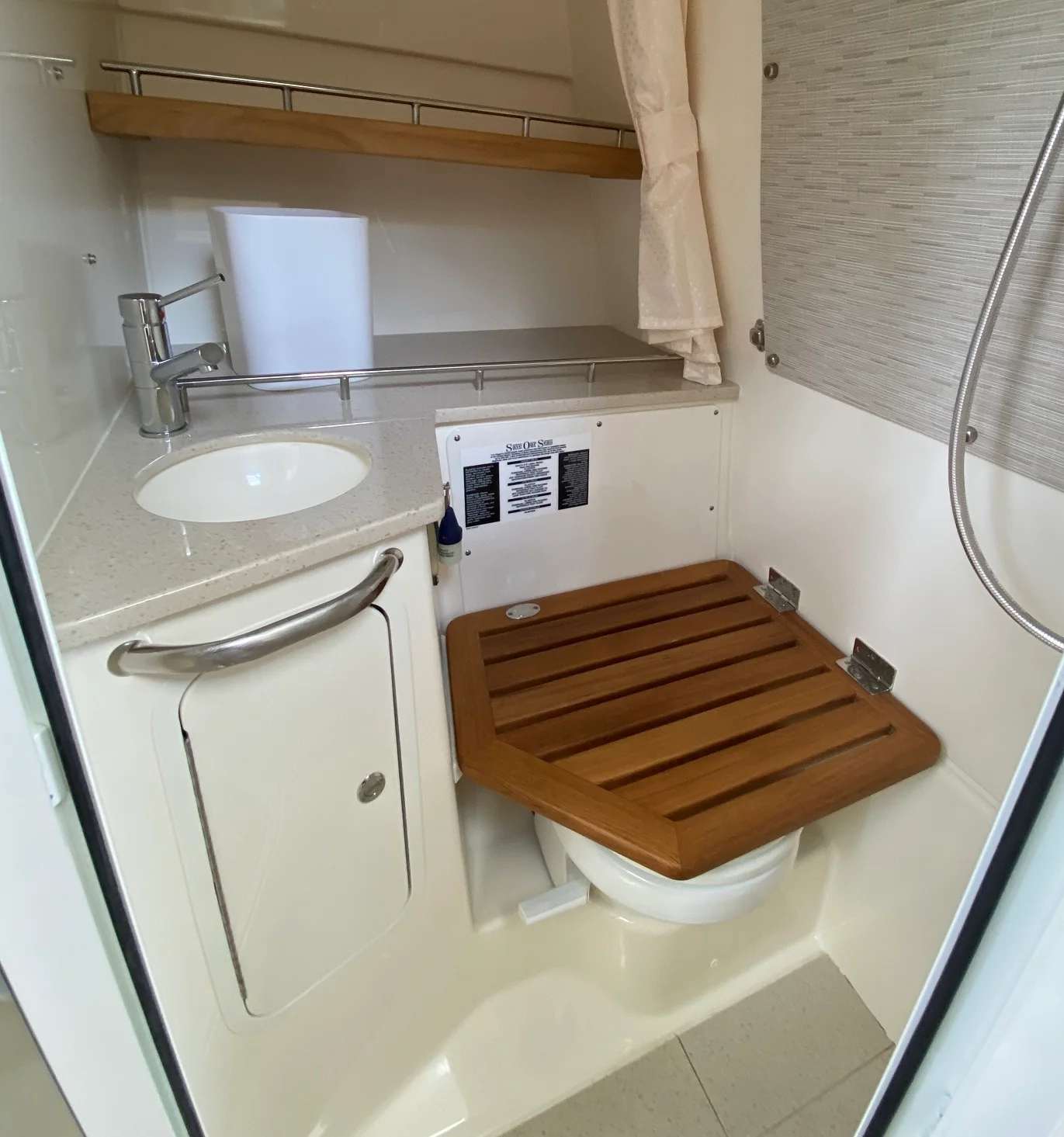 2020 Boston Whaler 350 REALM Image Thumbnail #21