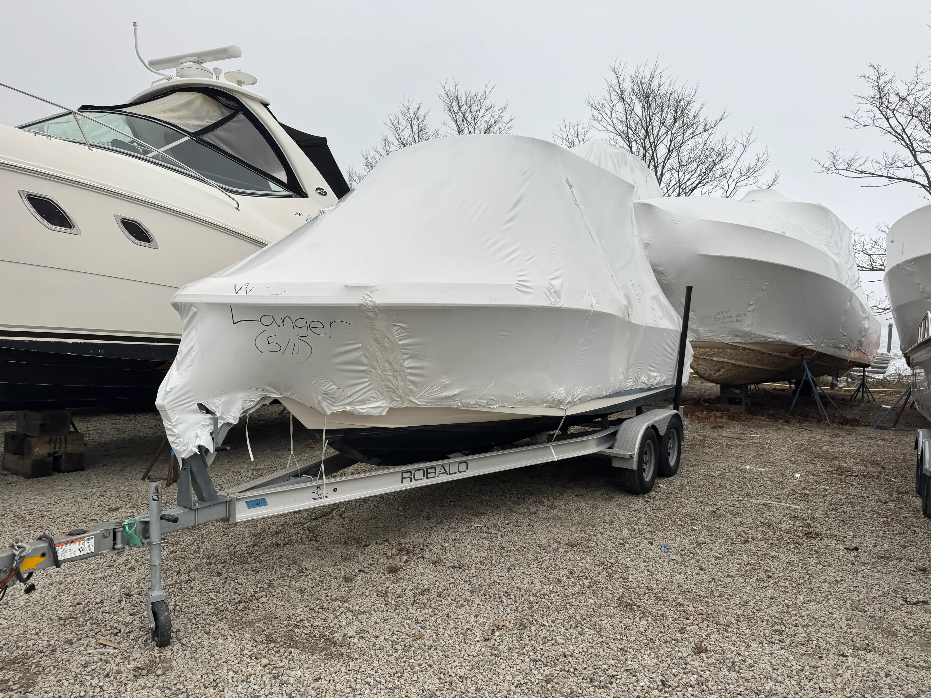 2022 Robalo R200 CC Image Thumbnail #1