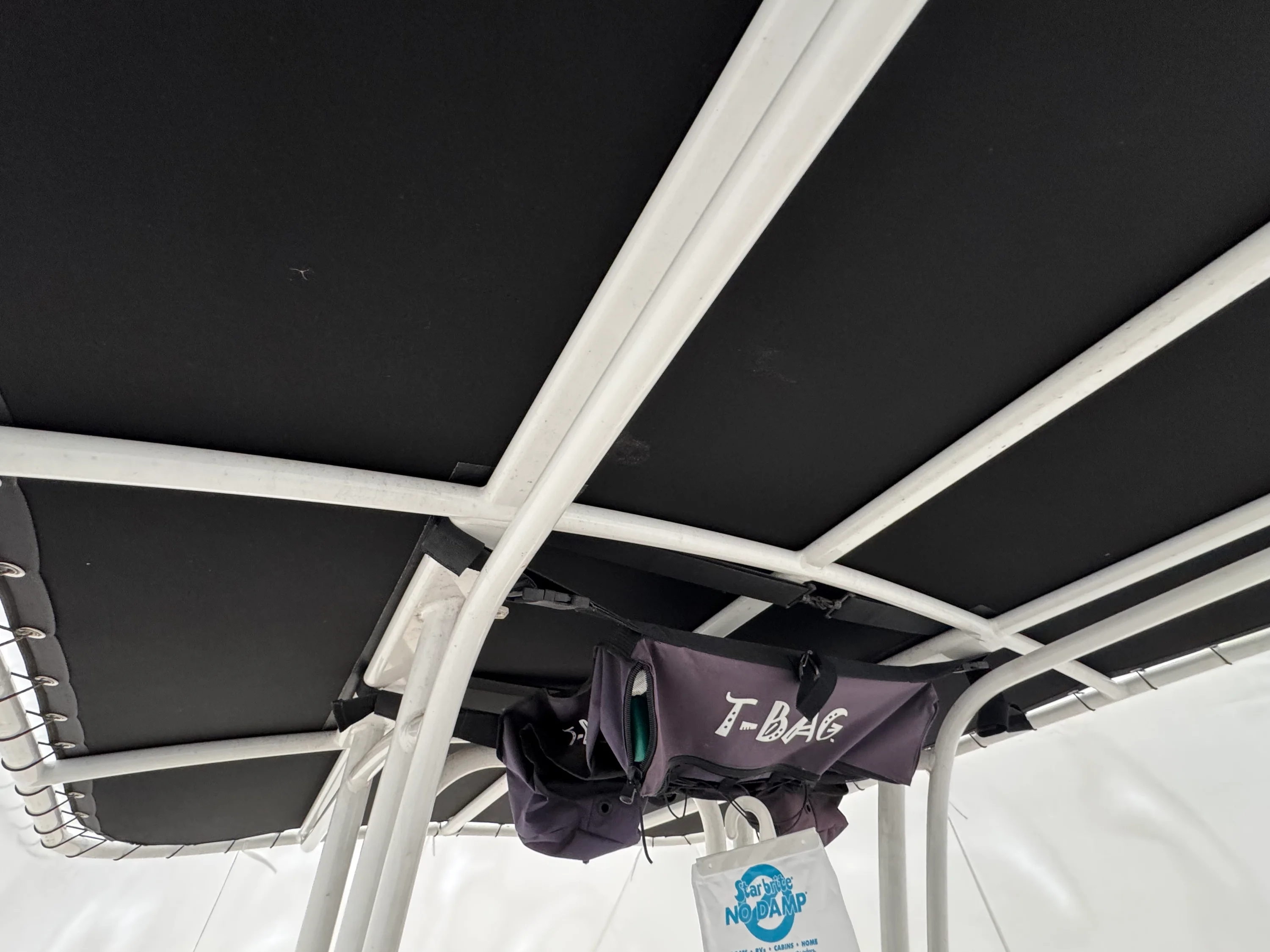 2022 Robalo R200 CC Image Thumbnail #14