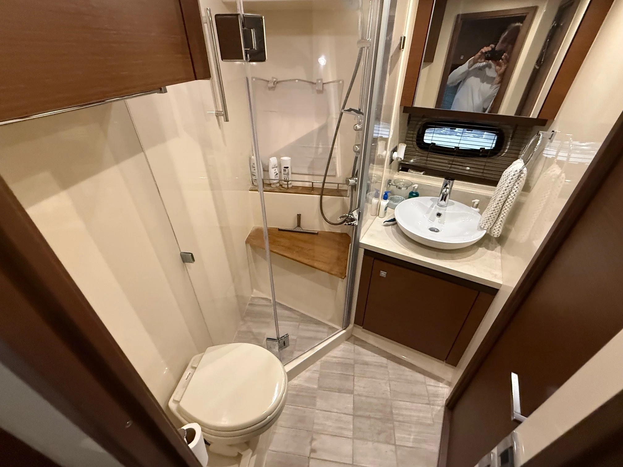 2016 Sea Ray 510 SUNDANCER Image Thumbnail #35