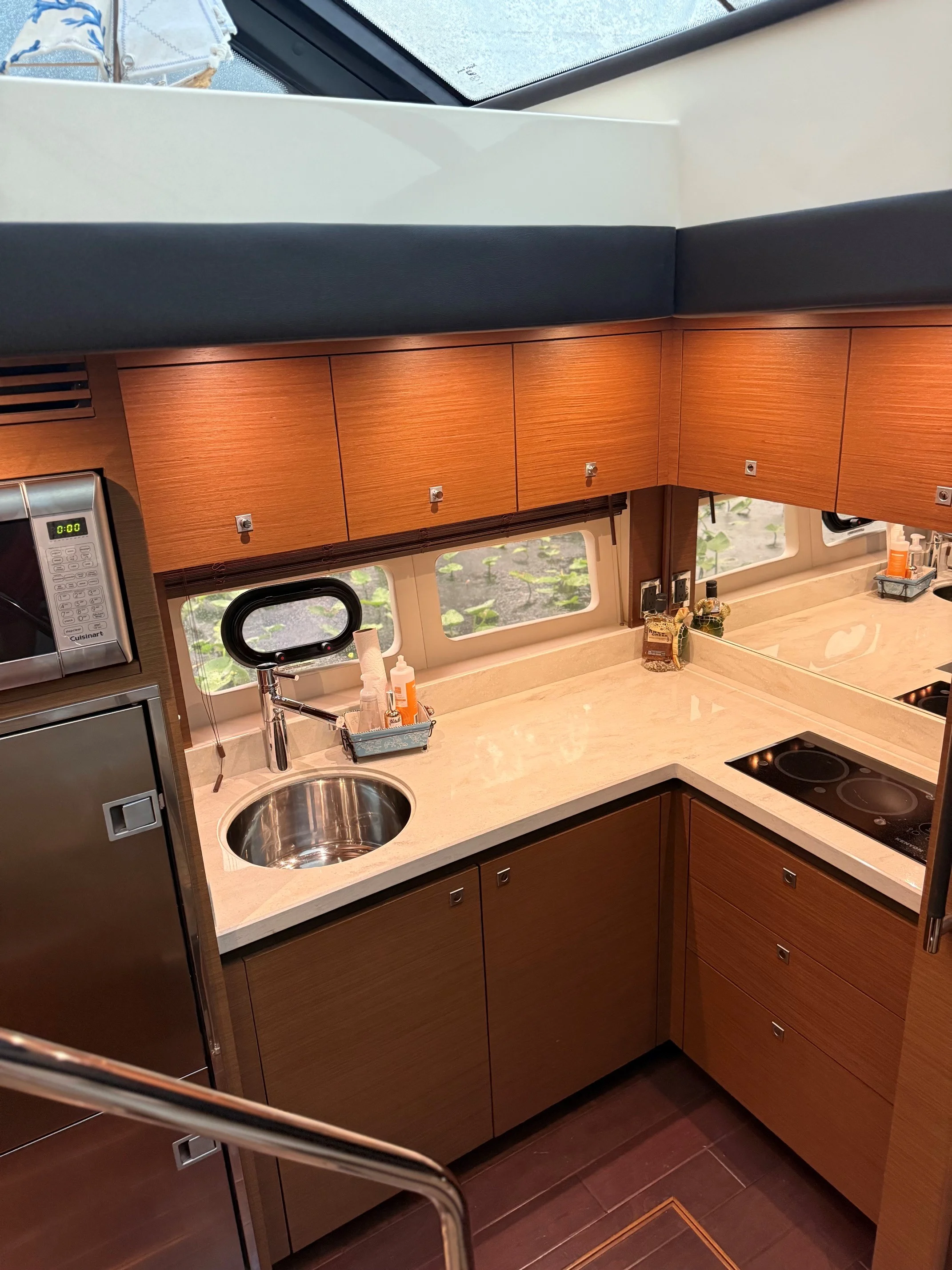 2016 Sea Ray 510 SUNDANCER Image Thumbnail #32