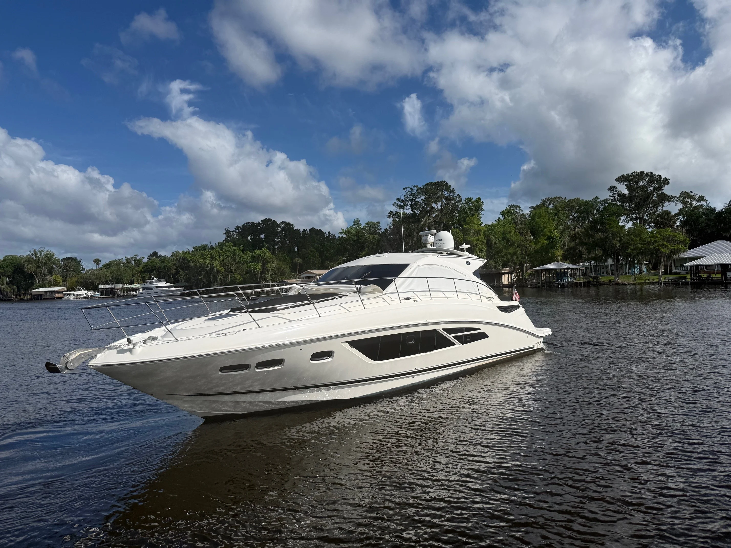2016 Sea Ray 510 SUNDANCER Image Thumbnail #3