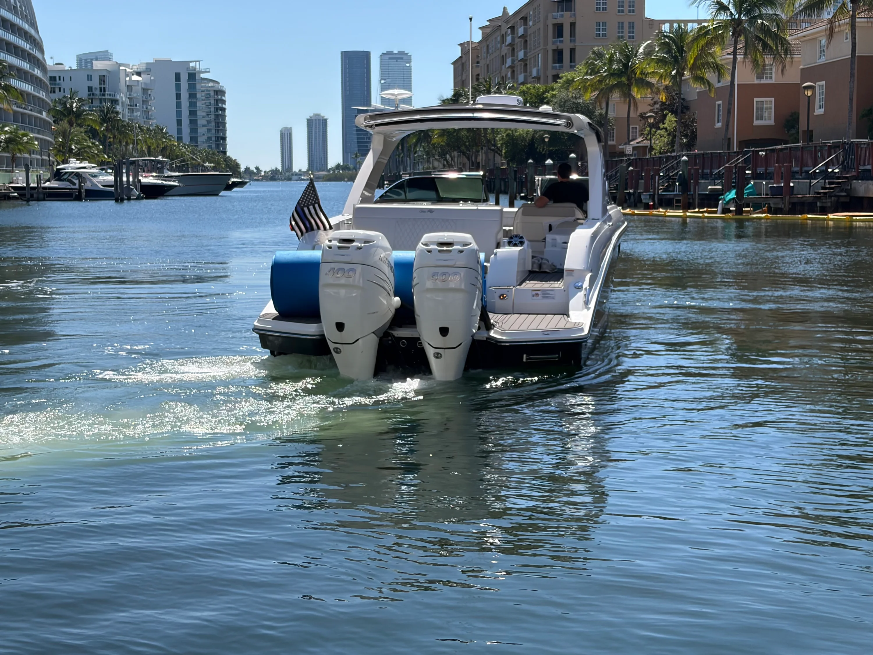 2023 Sea Ray 350 SLX OB Image Thumbnail #9