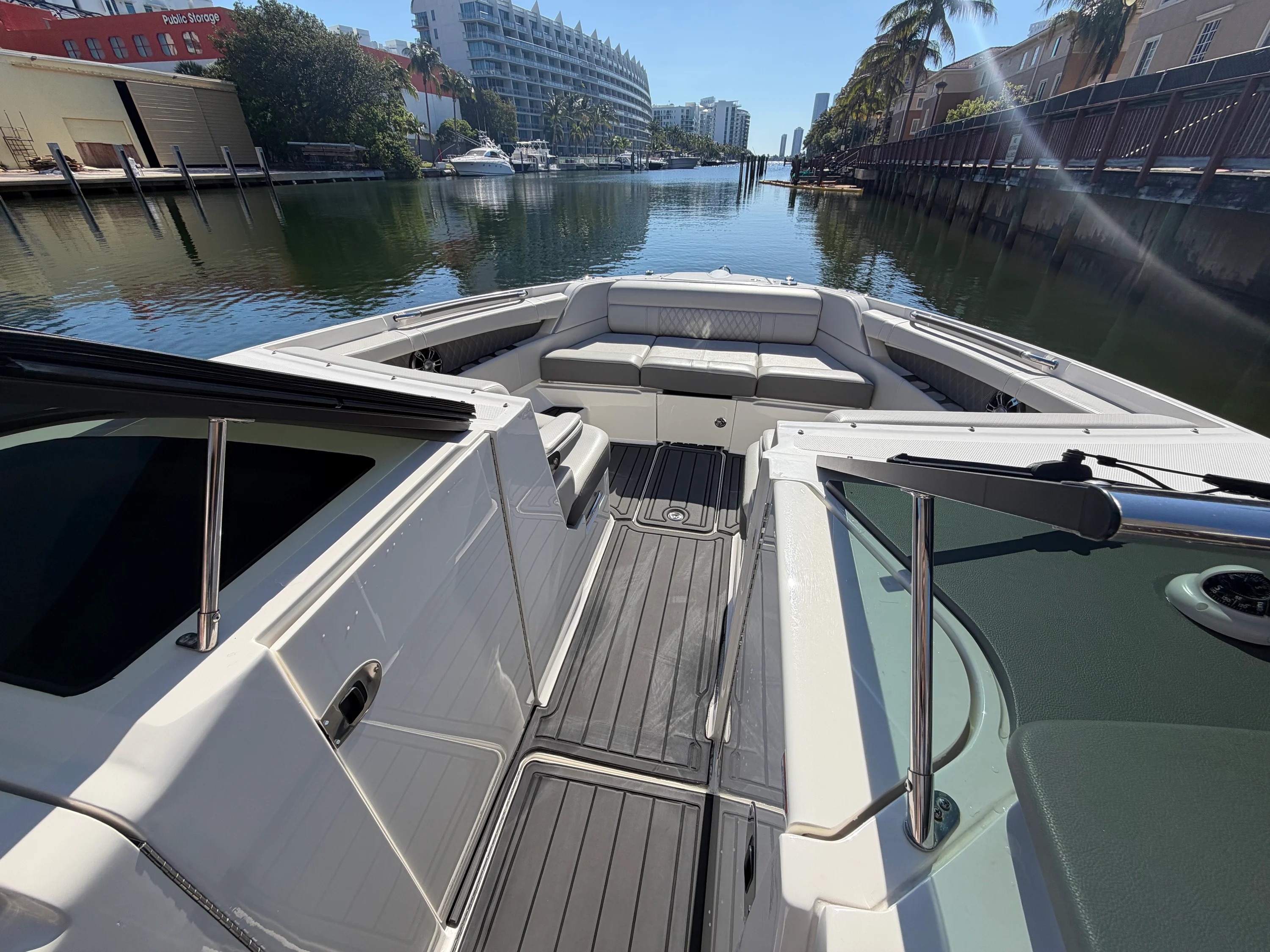 2023 Sea Ray 350 SLX OB Image Thumbnail #69