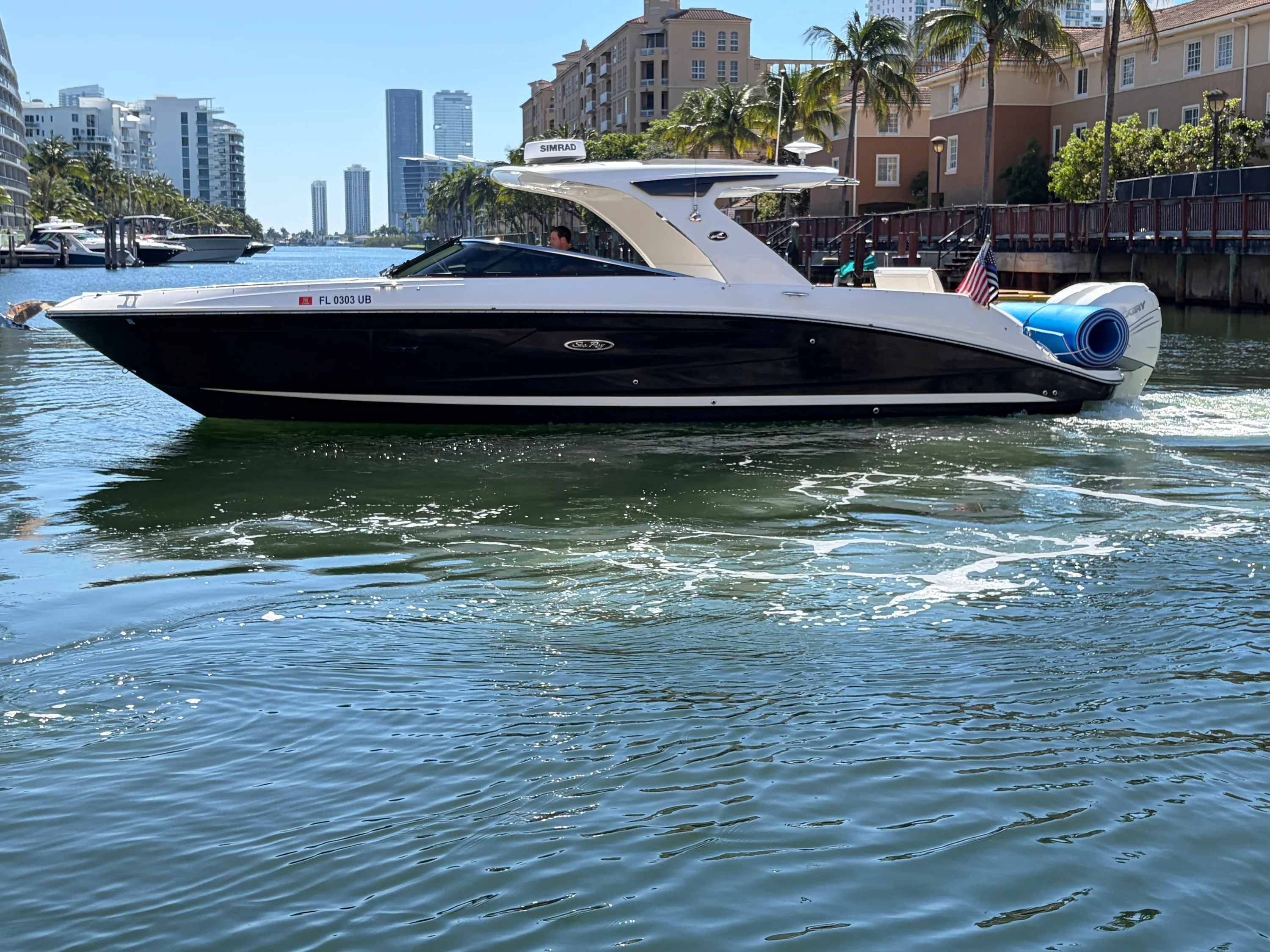 2023 Sea Ray 350 SLX OB Image Thumbnail #0