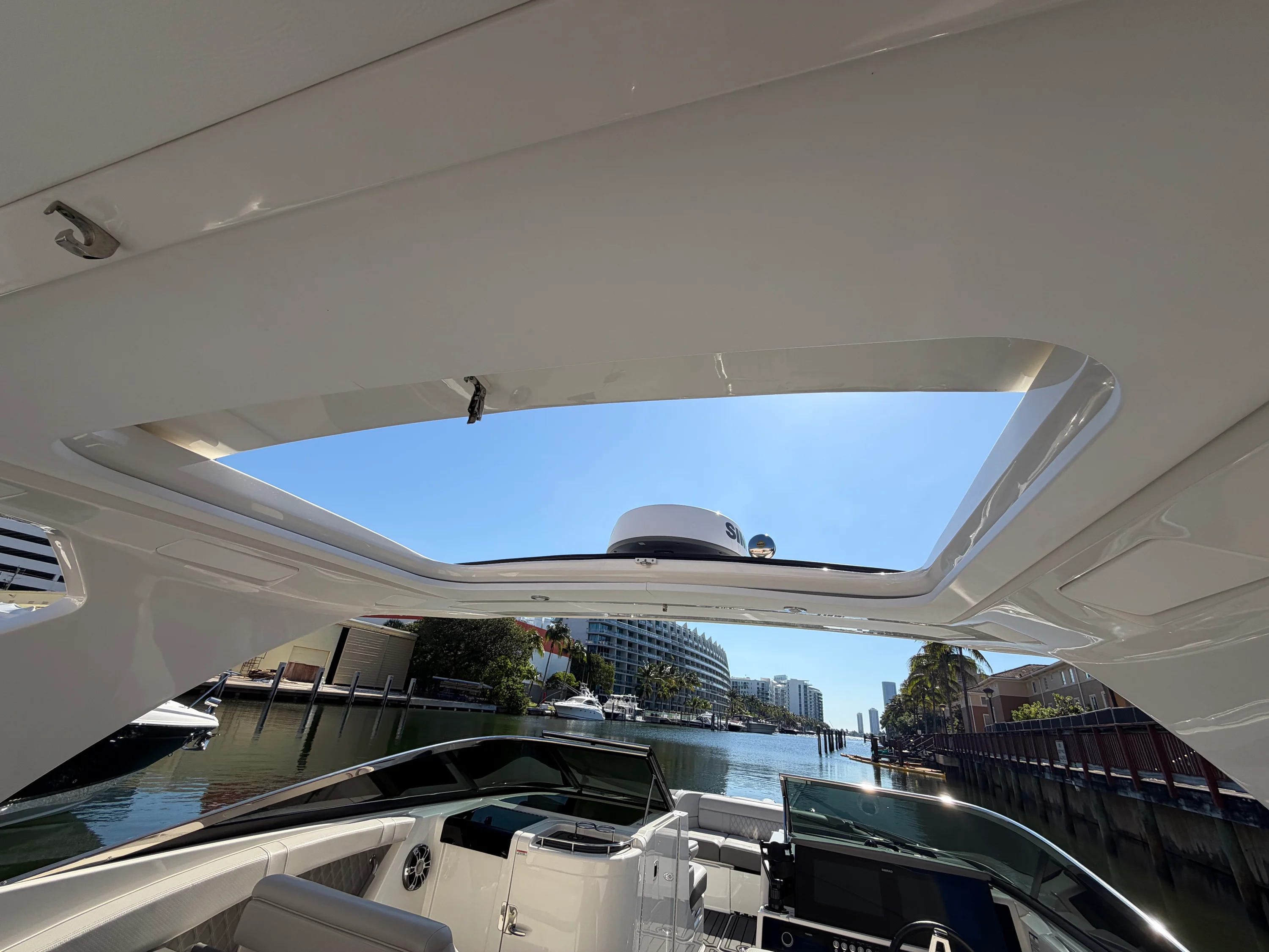 2023 Sea Ray 350 SLX OB Image Thumbnail #57