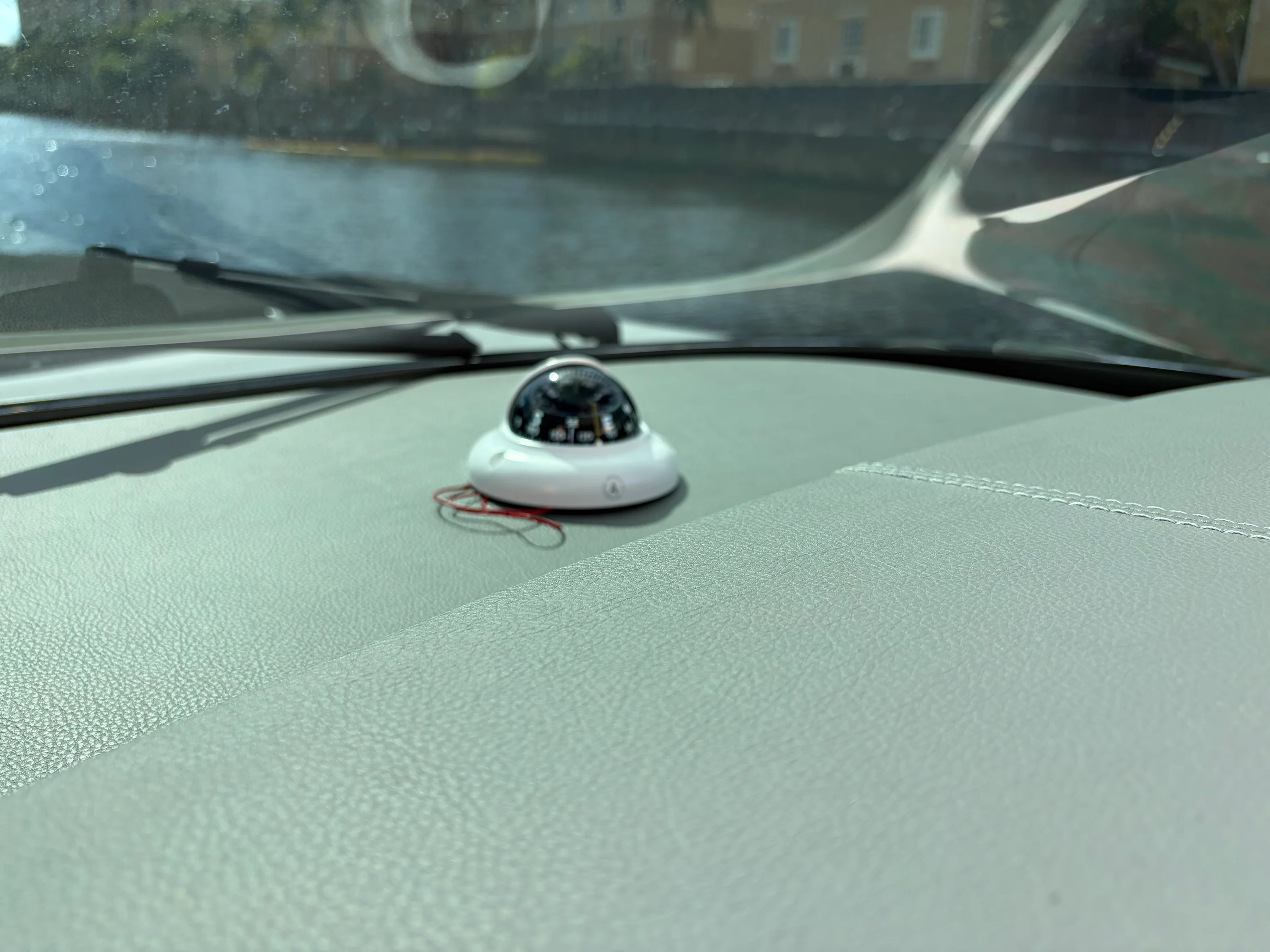 2023 Sea Ray 350 SLX OB Image Thumbnail #21