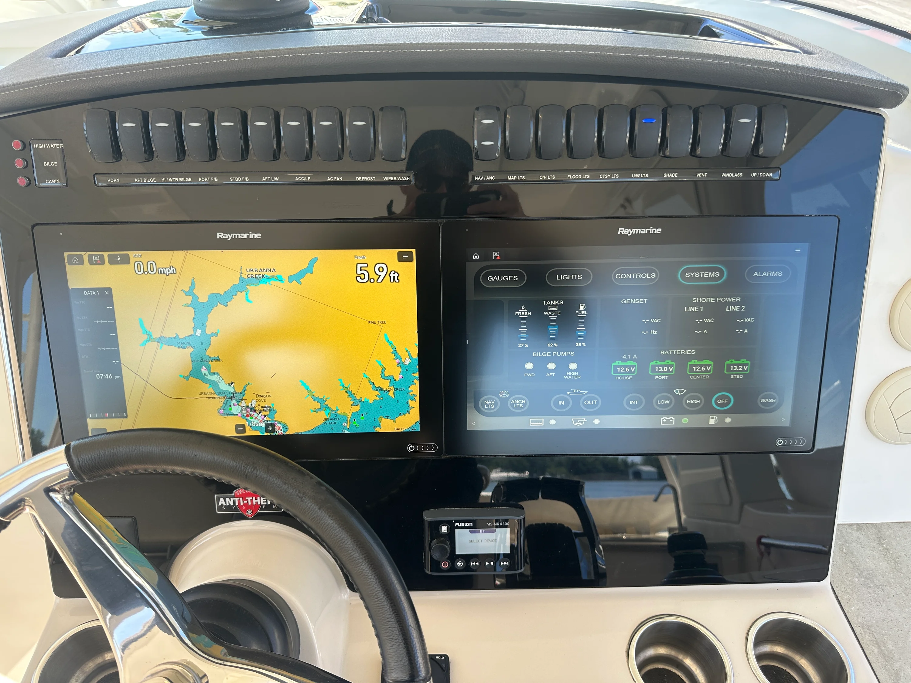 2019 Boston Whaler 350 Realm Image Thumbnail #27