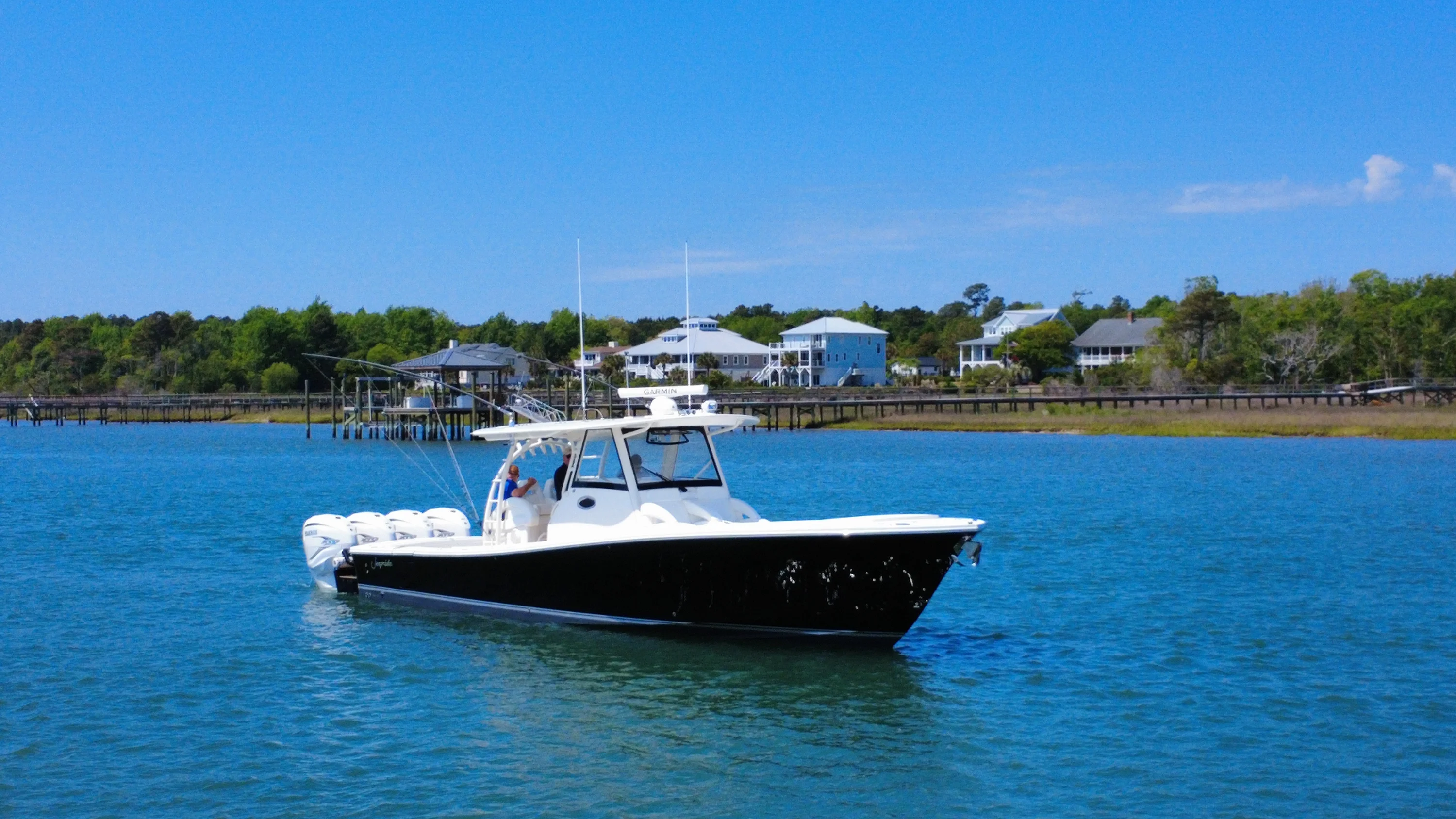 2019 Regulator 41 Image Thumbnail #0