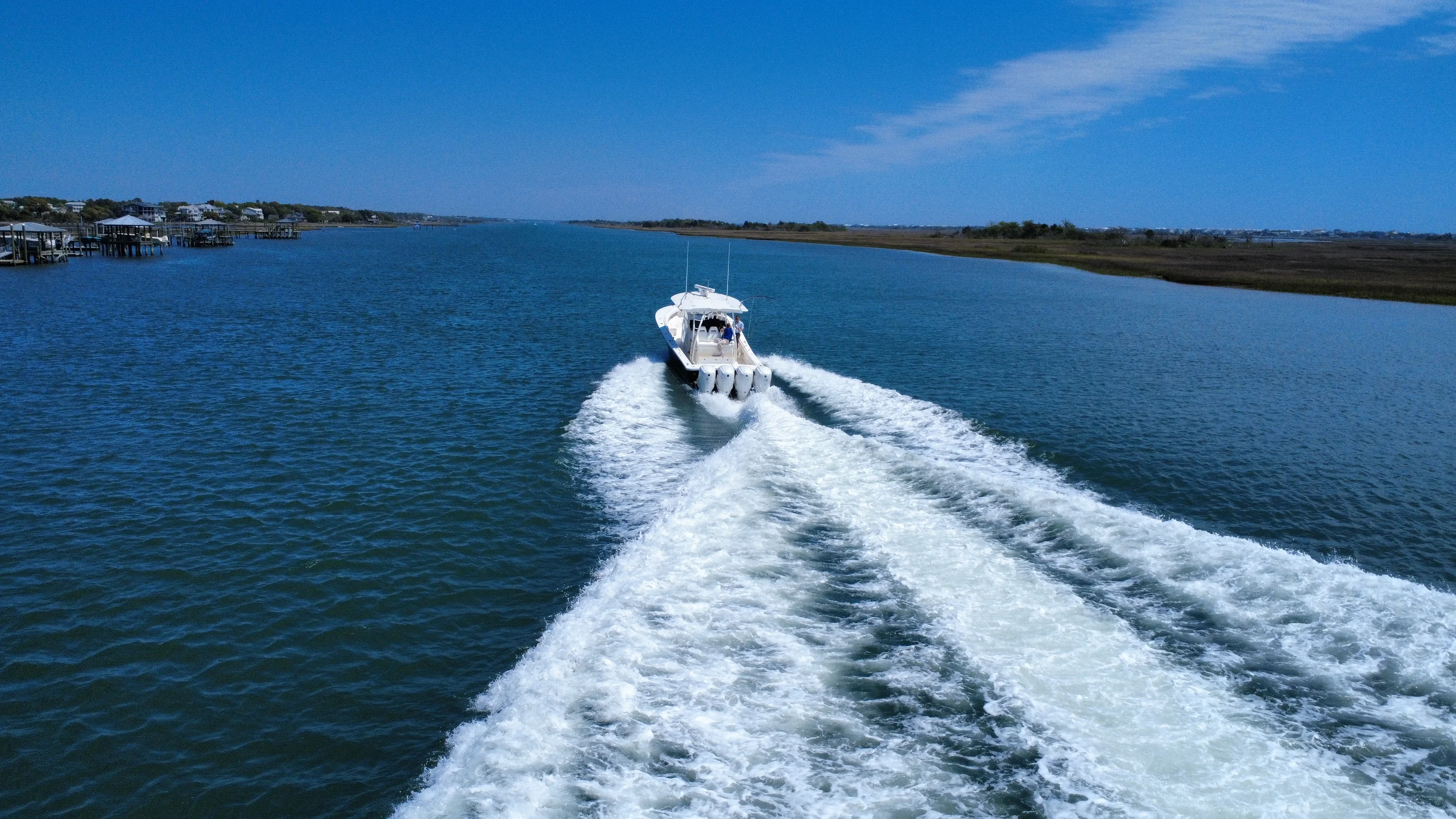 2019 Regulator 41 Image Thumbnail #24