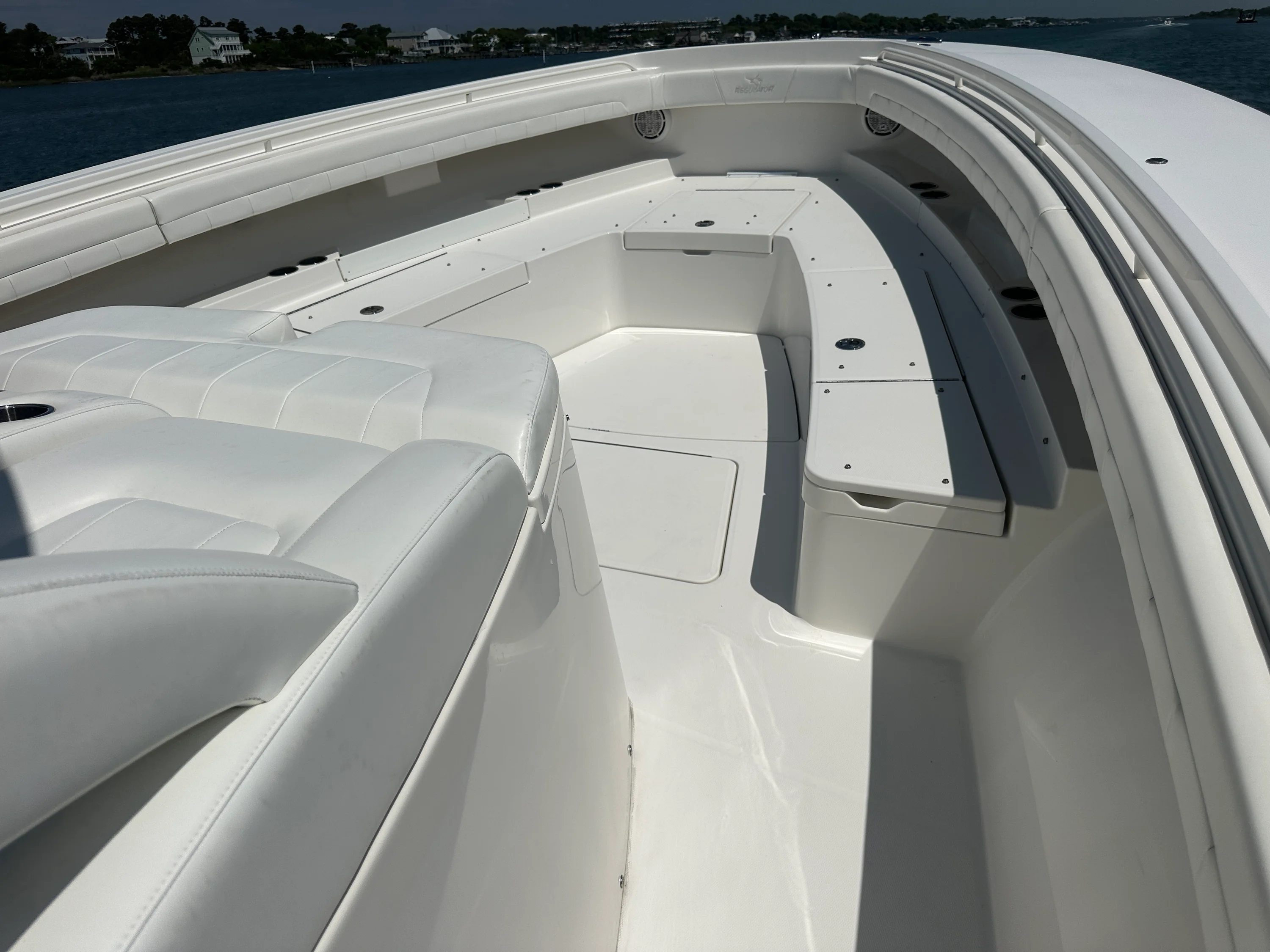 2019 Regulator 41 Image Thumbnail #12