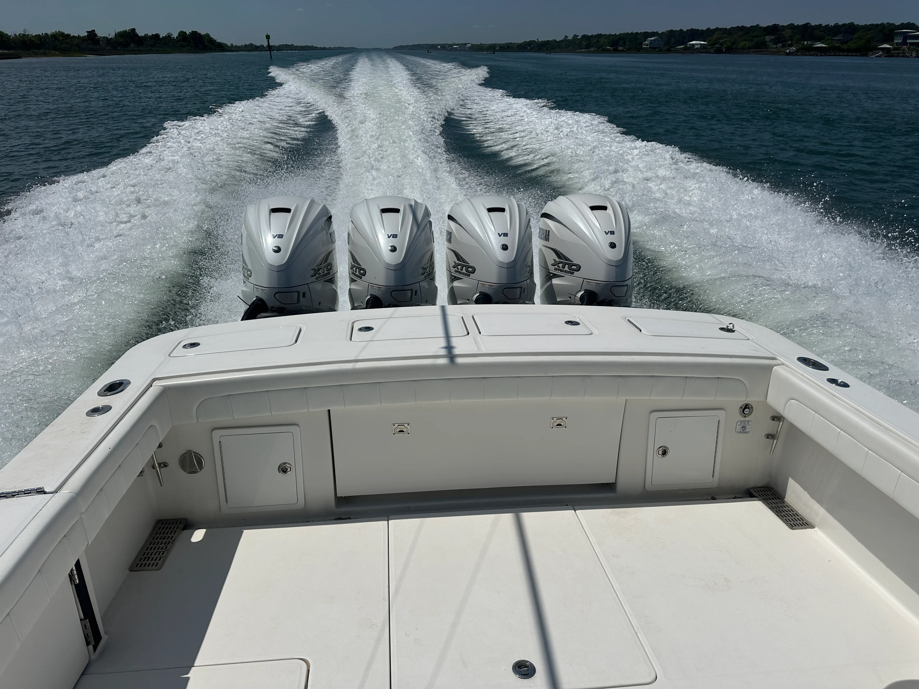 2019 Regulator 41 Image Thumbnail #11