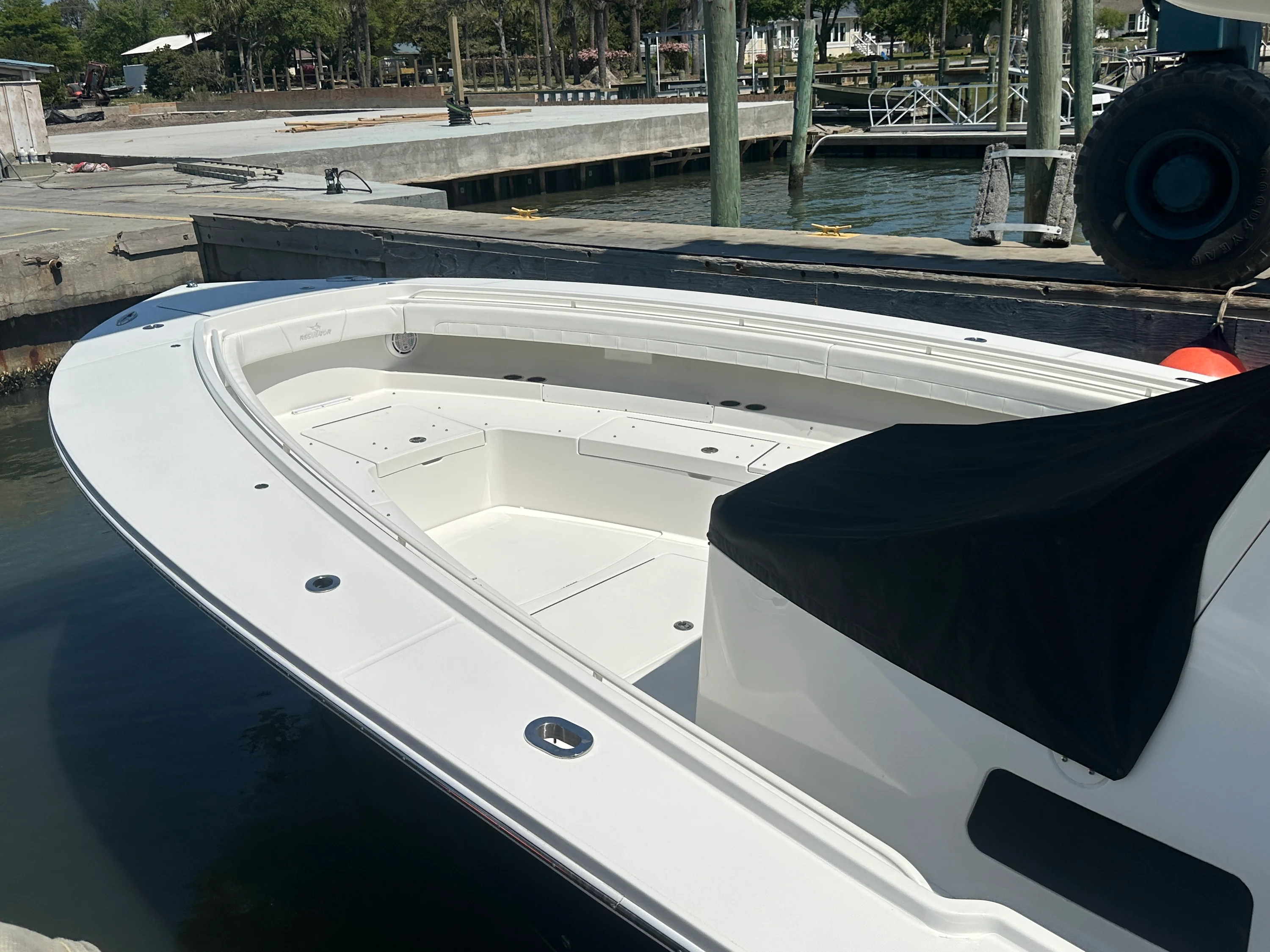 2019 Regulator 41 Image Thumbnail #5