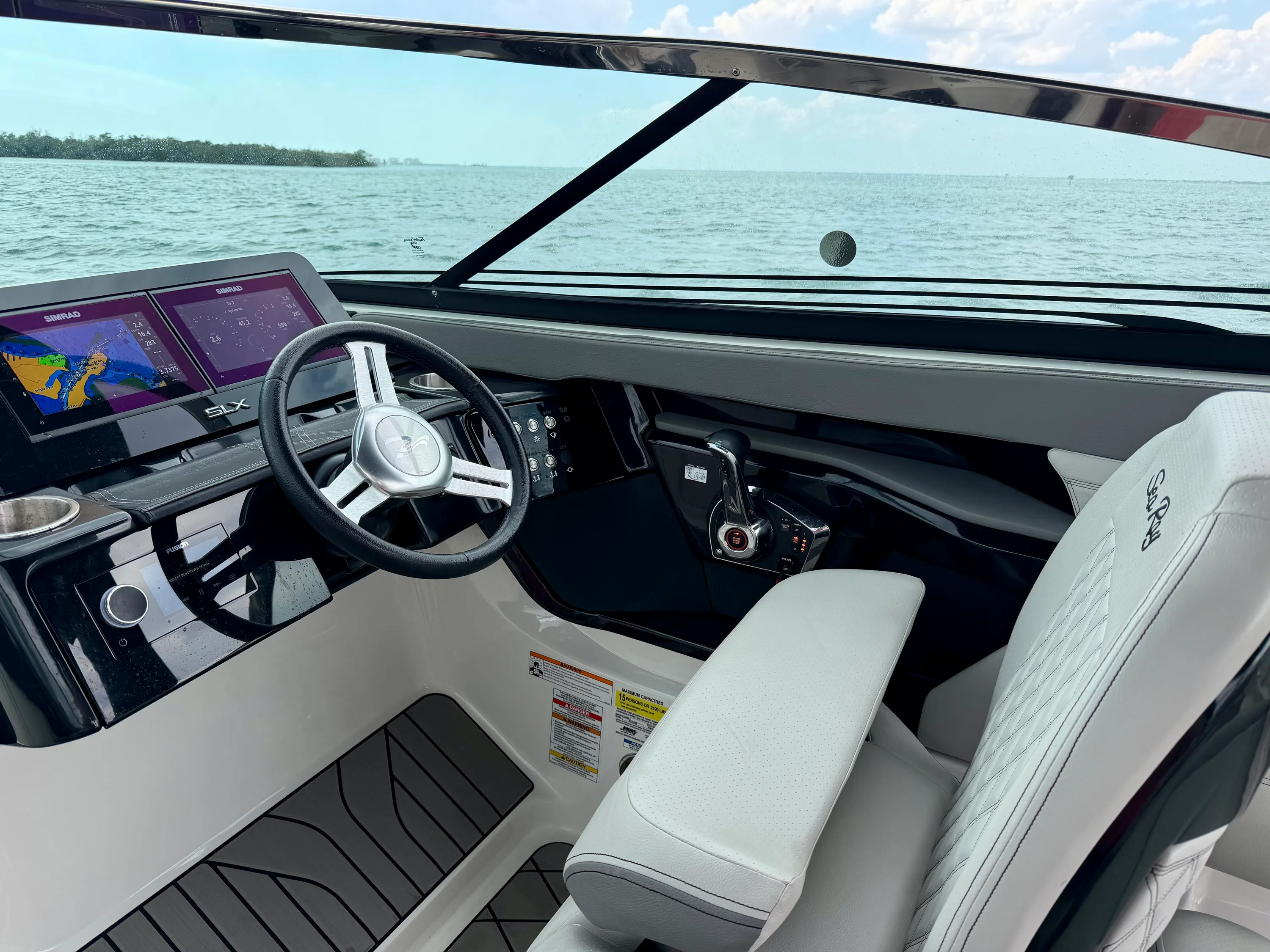 2023 Sea Ray 260 SLX OB Image Thumbnail #21