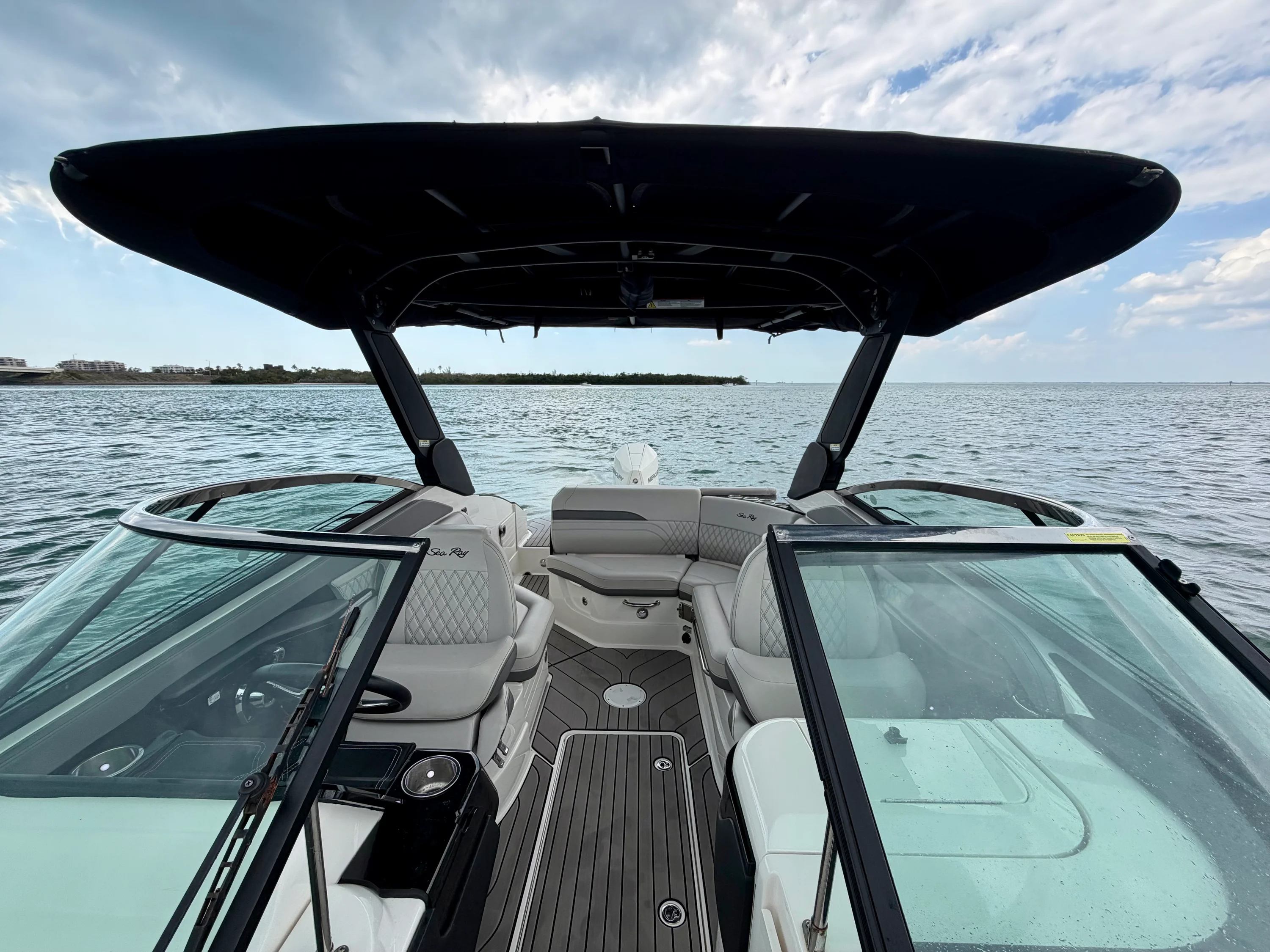 2023 Sea Ray 260 SLX OB Image Thumbnail #23