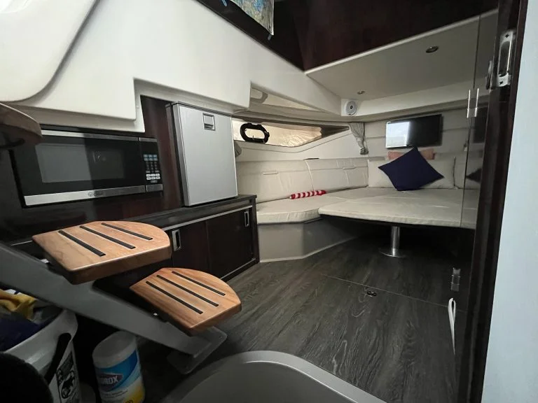 2020 Sea Ray 320 DA Image Thumbnail #25