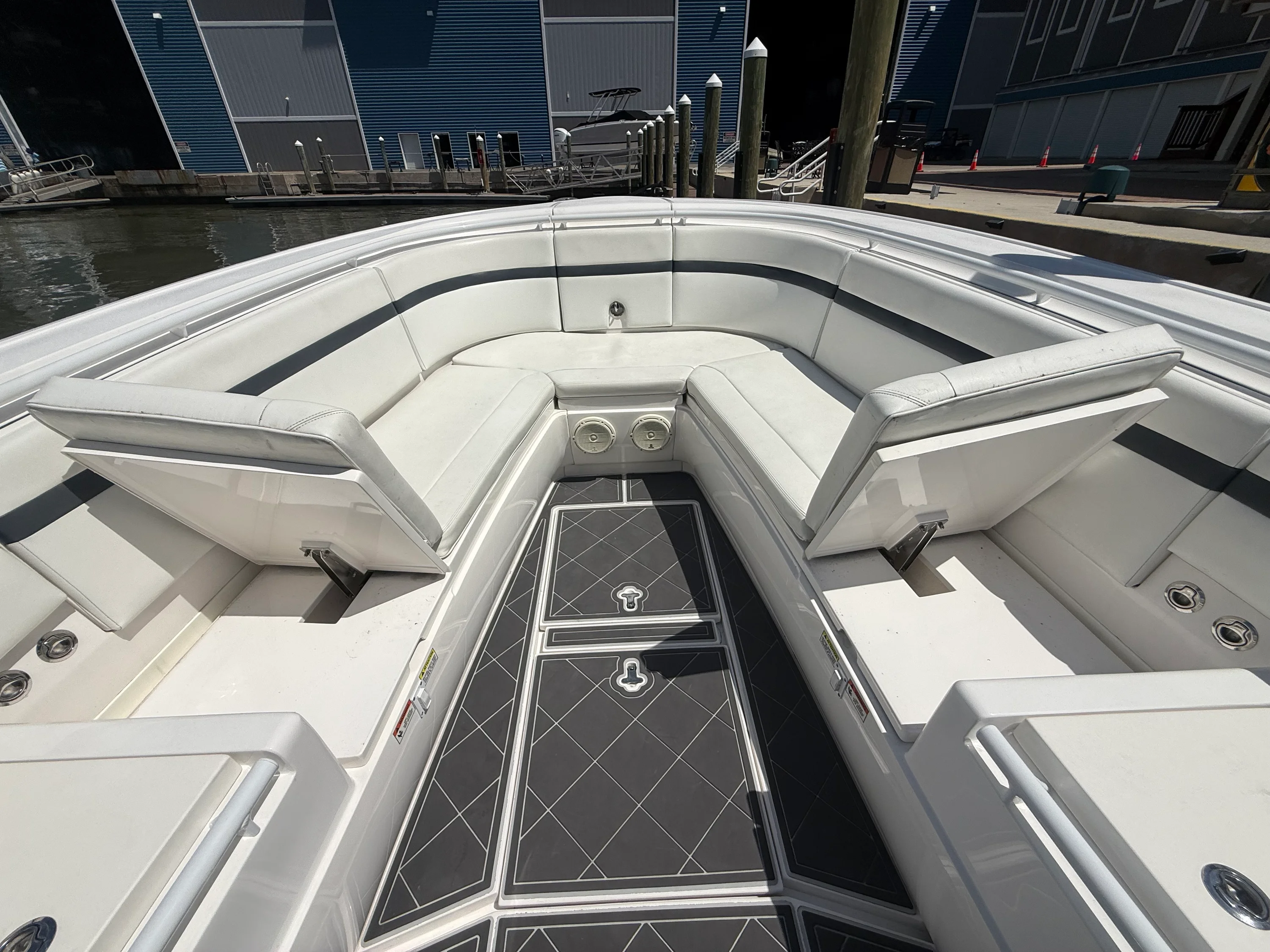 2018 Intrepid 375 CC Image Thumbnail #42