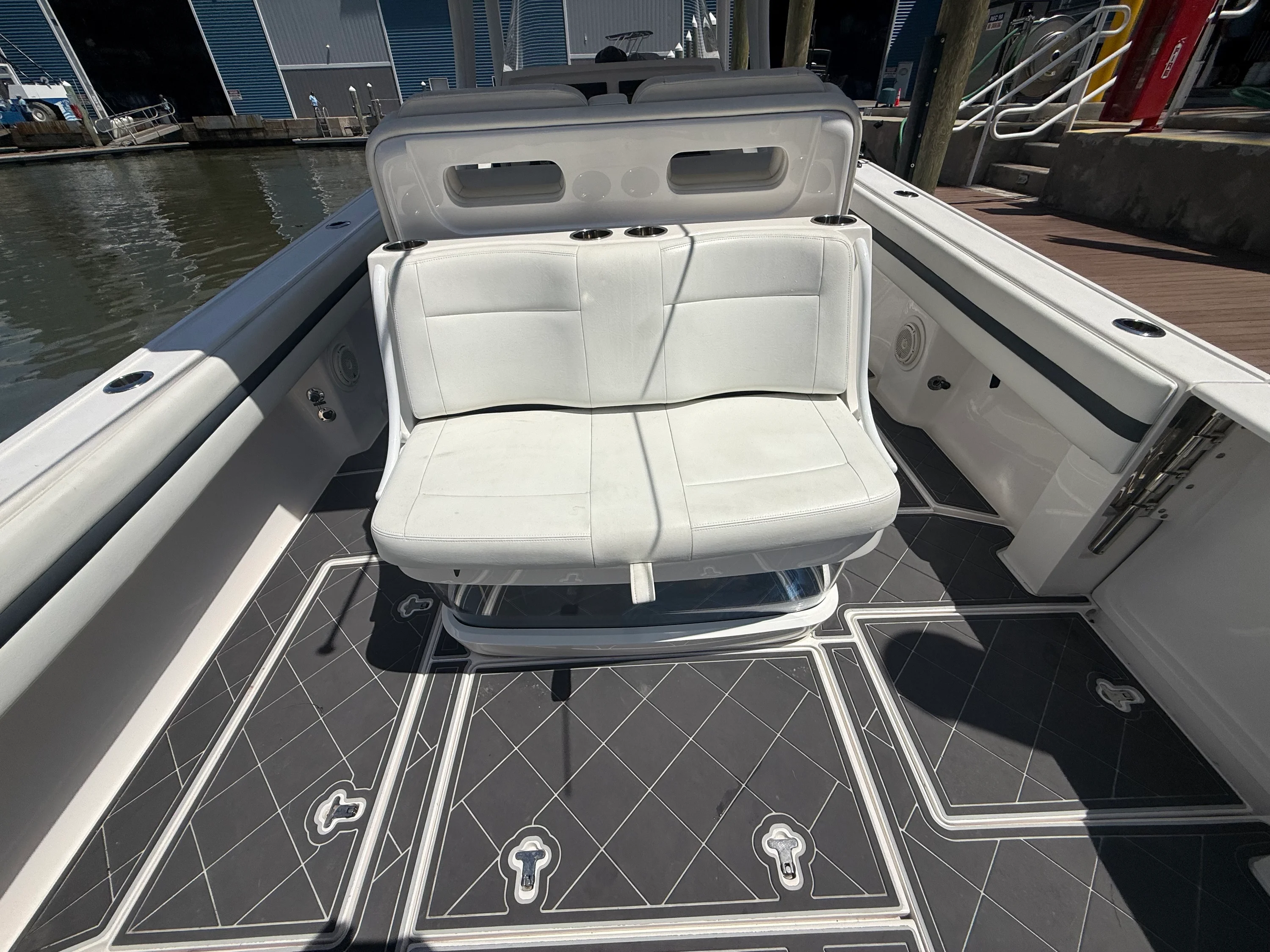 2018 Intrepid 375 CC Image Thumbnail #19