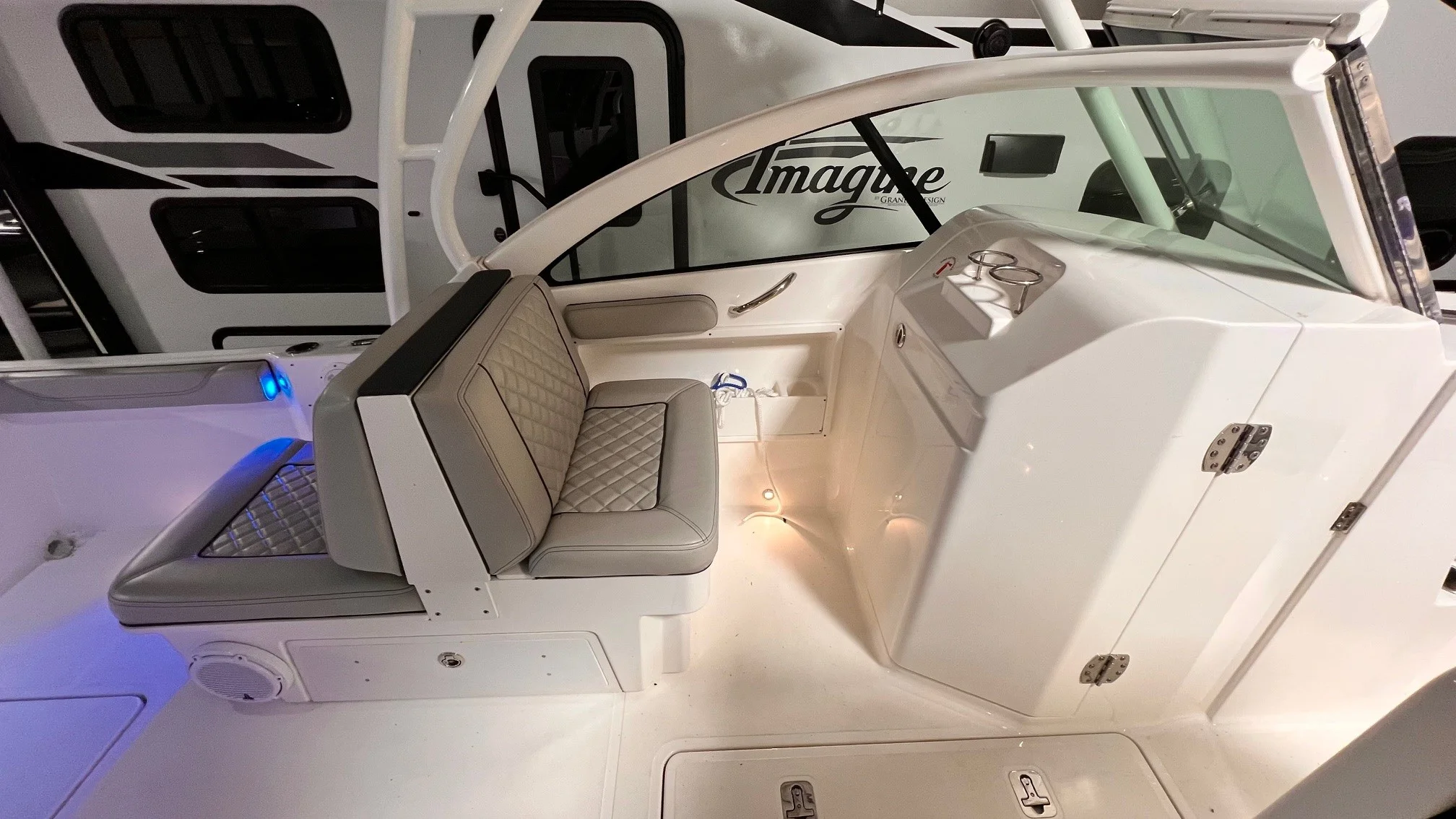 2022 Pursuit 246DC Image Thumbnail #23