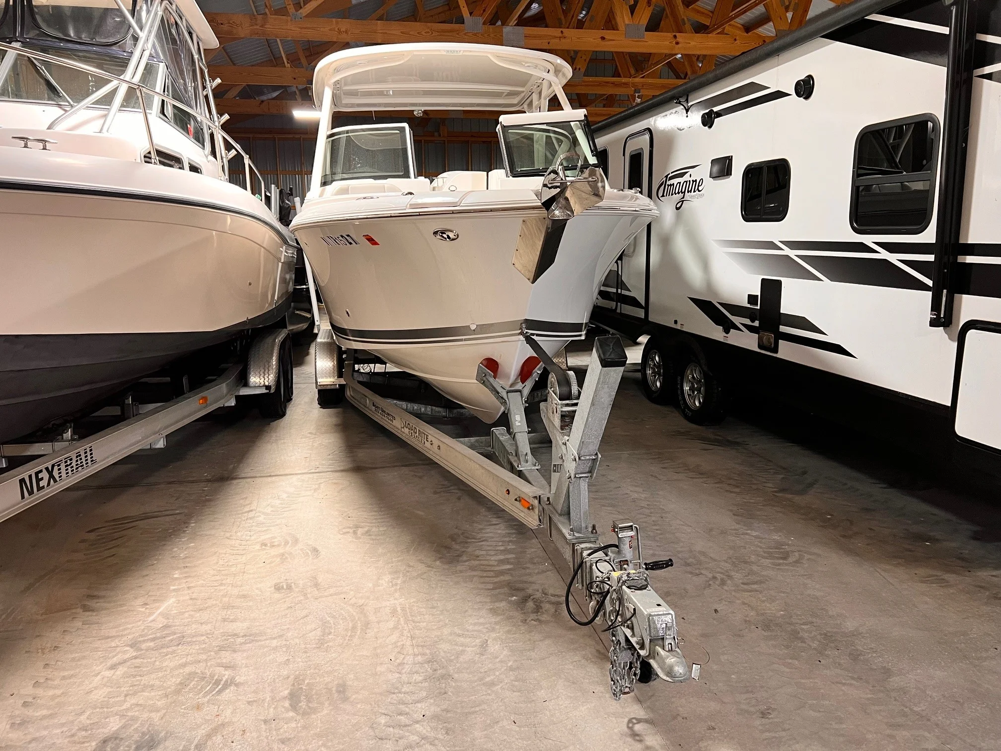 2022 Pursuit 246DC Image Thumbnail #3