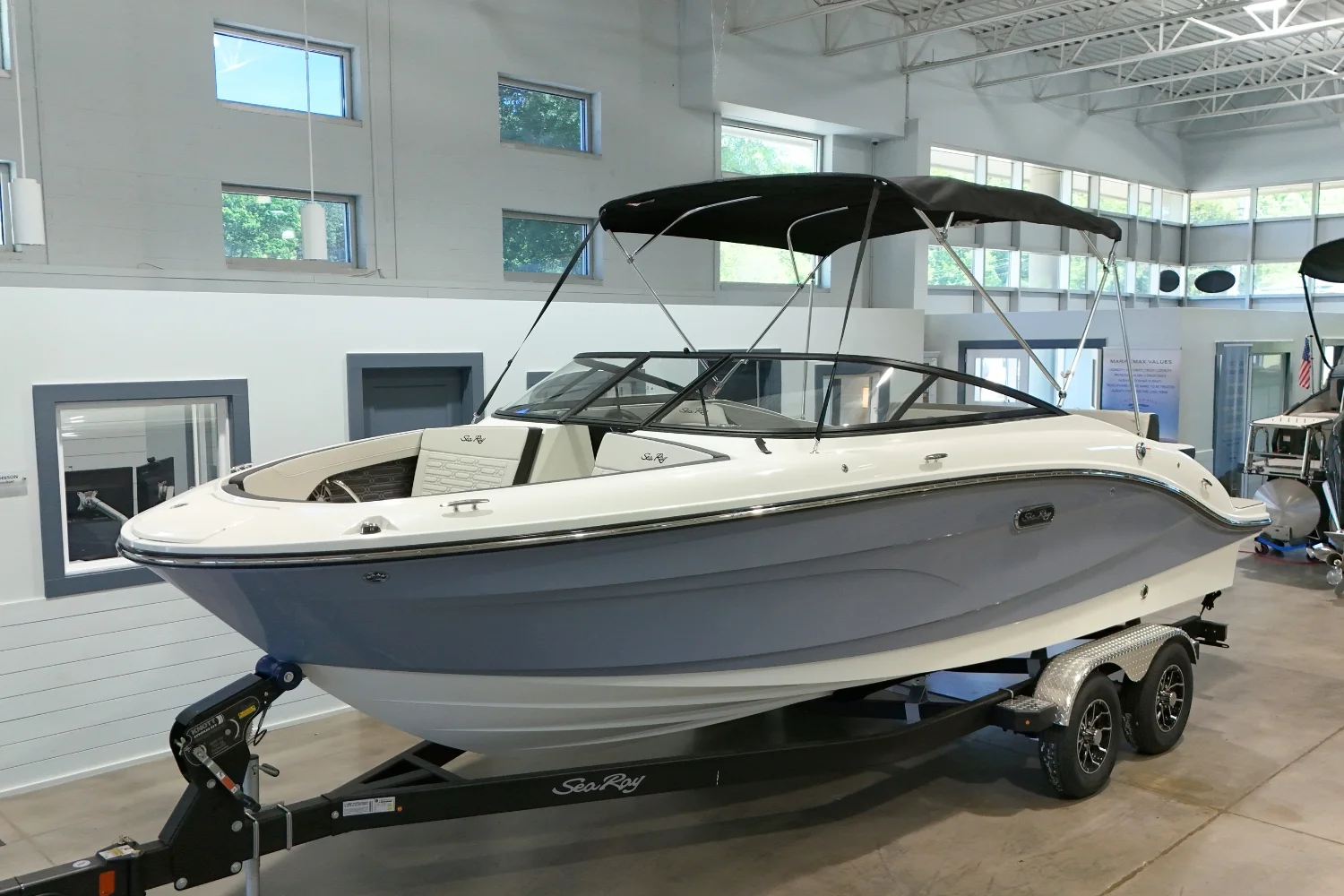 2026 Sea Ray SPX 210 Image Thumbnail #1
