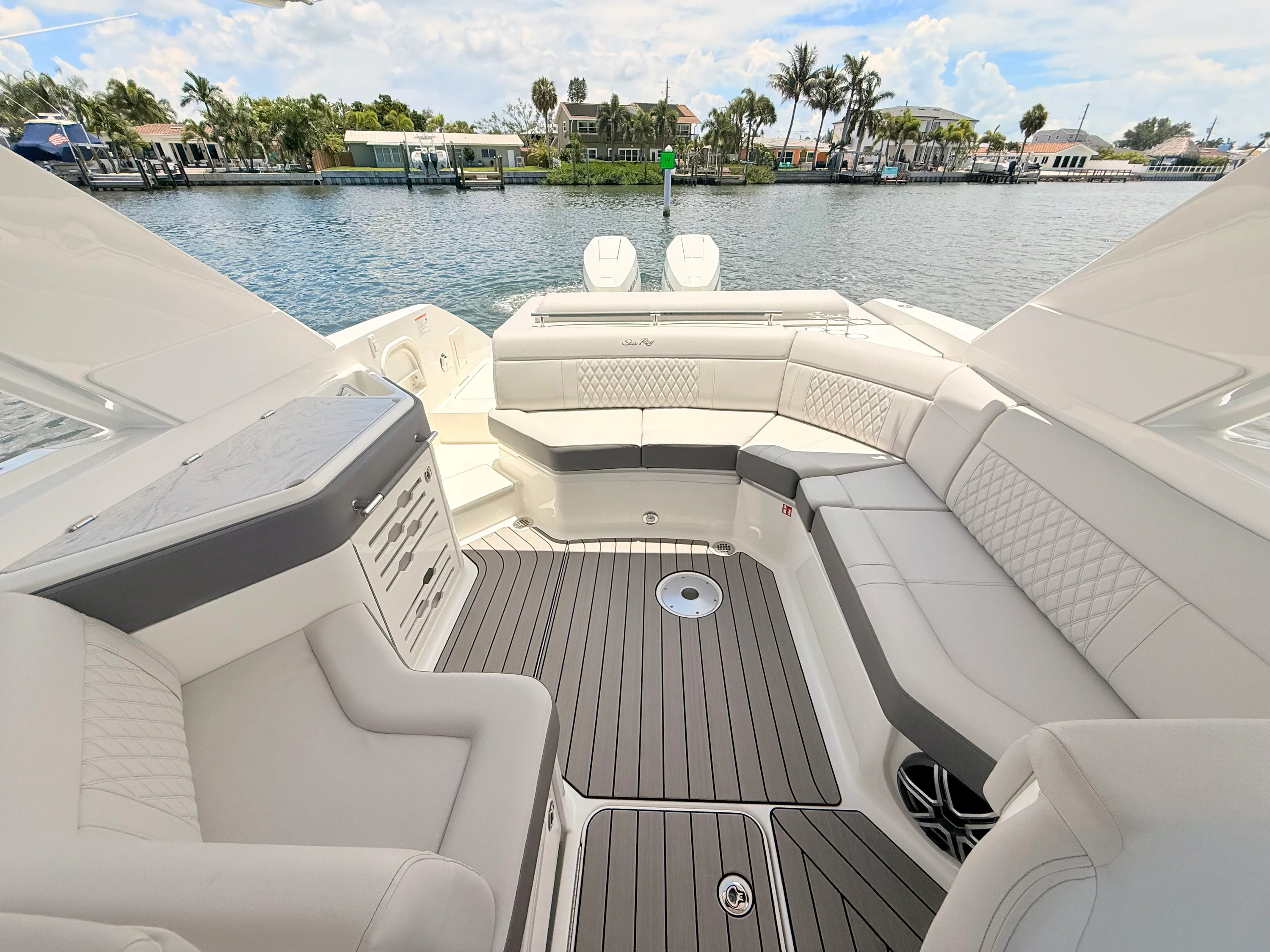 2026 Sea Ray SLX 310 Outboard Image Thumbnail #58