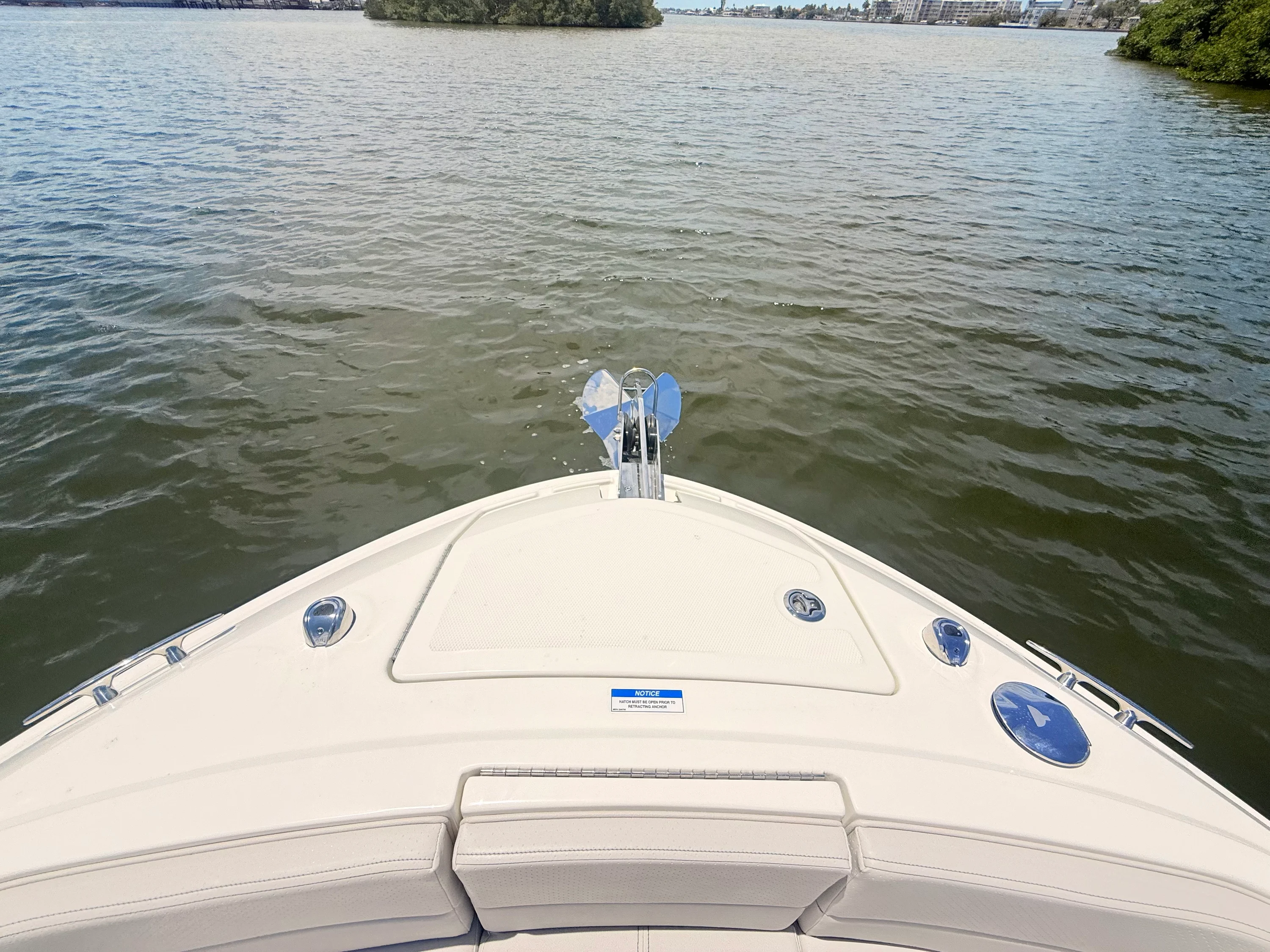 2026 Sea Ray SLX 310 Outboard Image Thumbnail #24