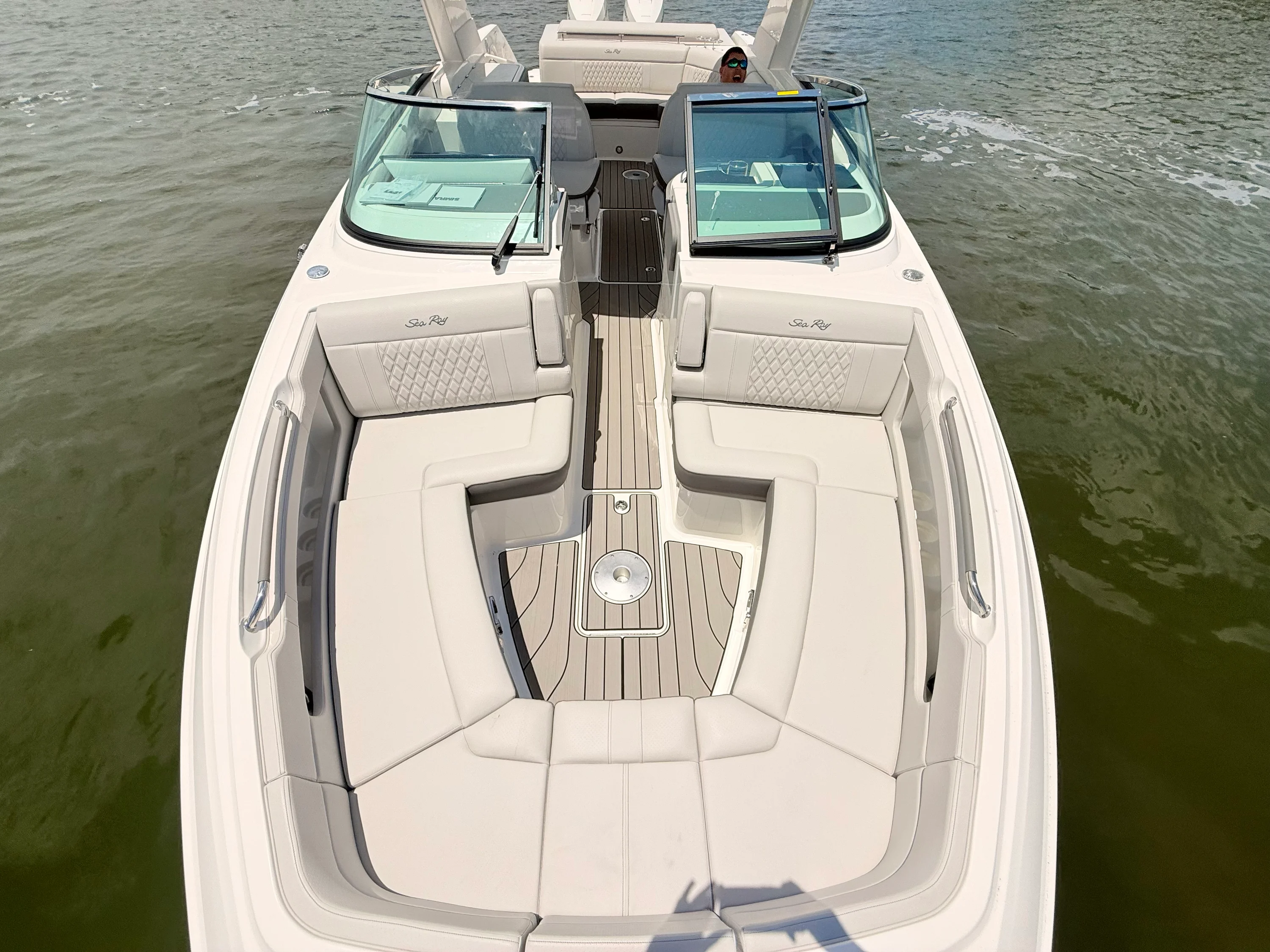 2026 Sea Ray SLX 310 Outboard Image Thumbnail #72