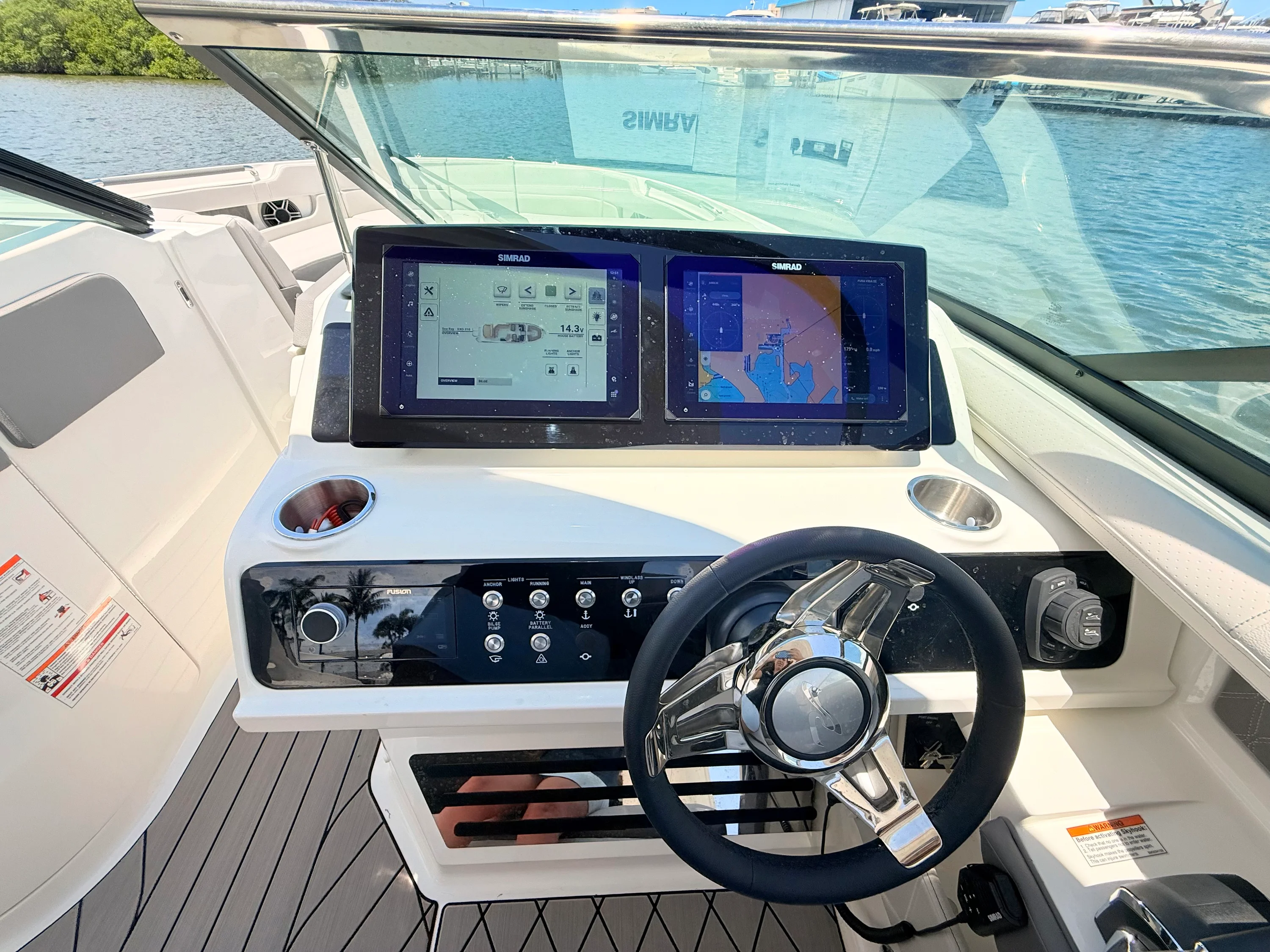 2026 Sea Ray SLX 310 Outboard Image Thumbnail #55